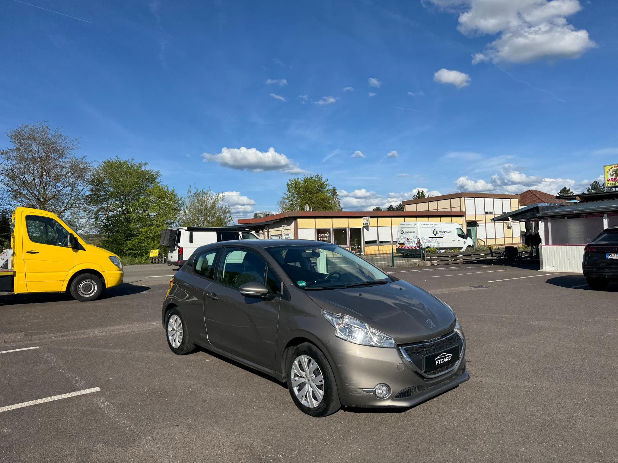Peugeot 208 1.2 (2013) - Photo 2