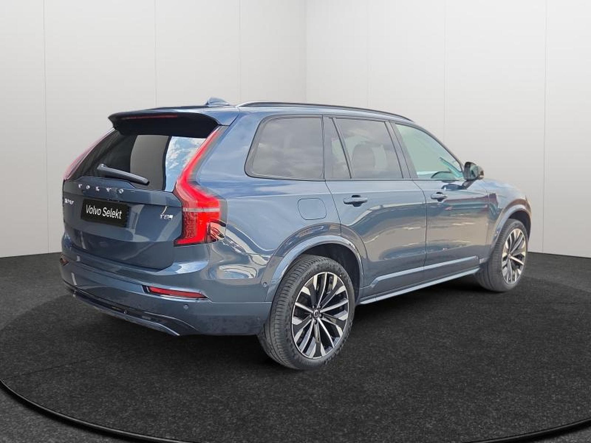 Volvo XC90 T8 Plus Dark Auto / Essence (2025) - Photo 2