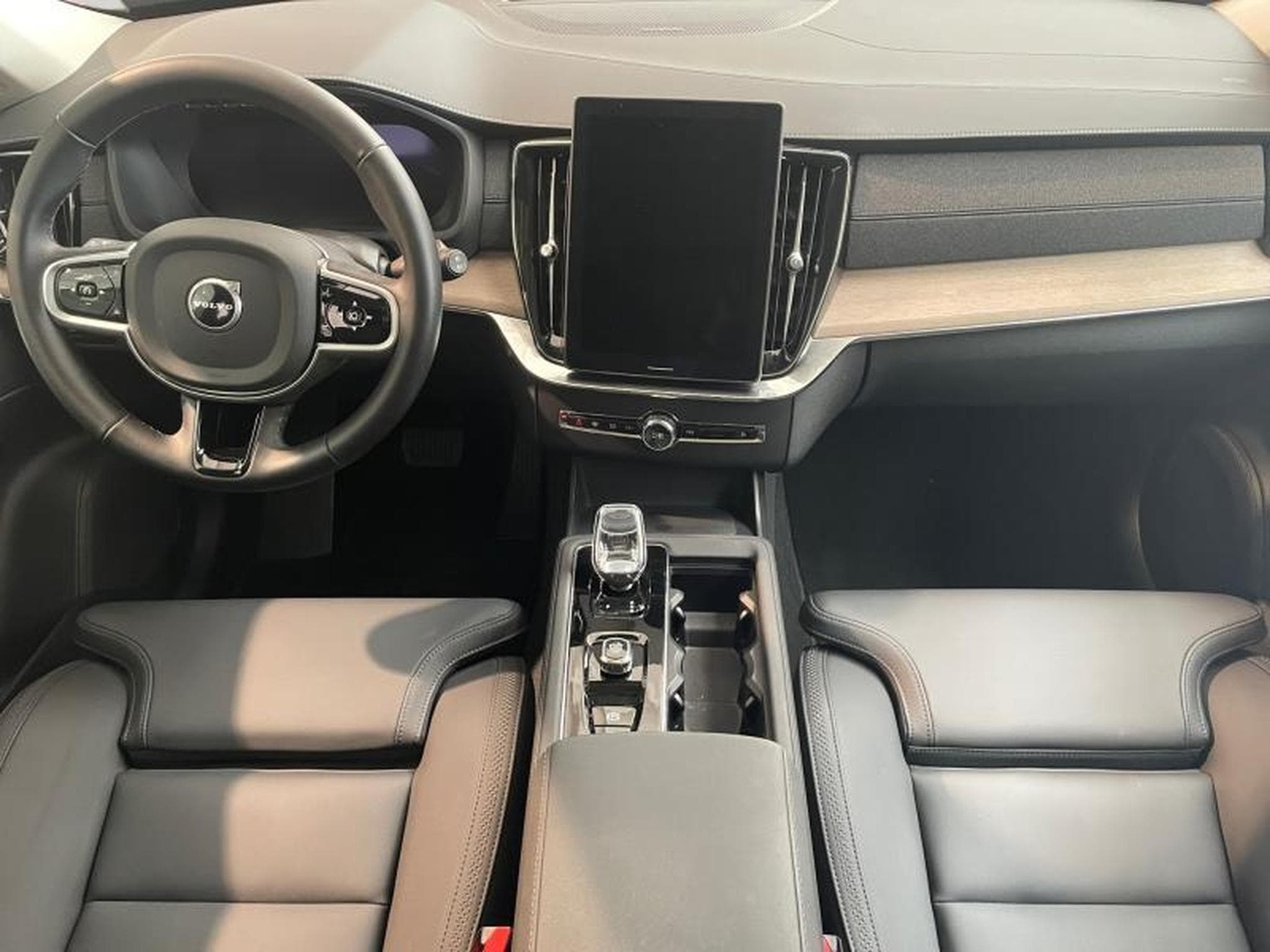 Volvo XC90 XC 90 B5 Plus Bright (2025) - Foto 3