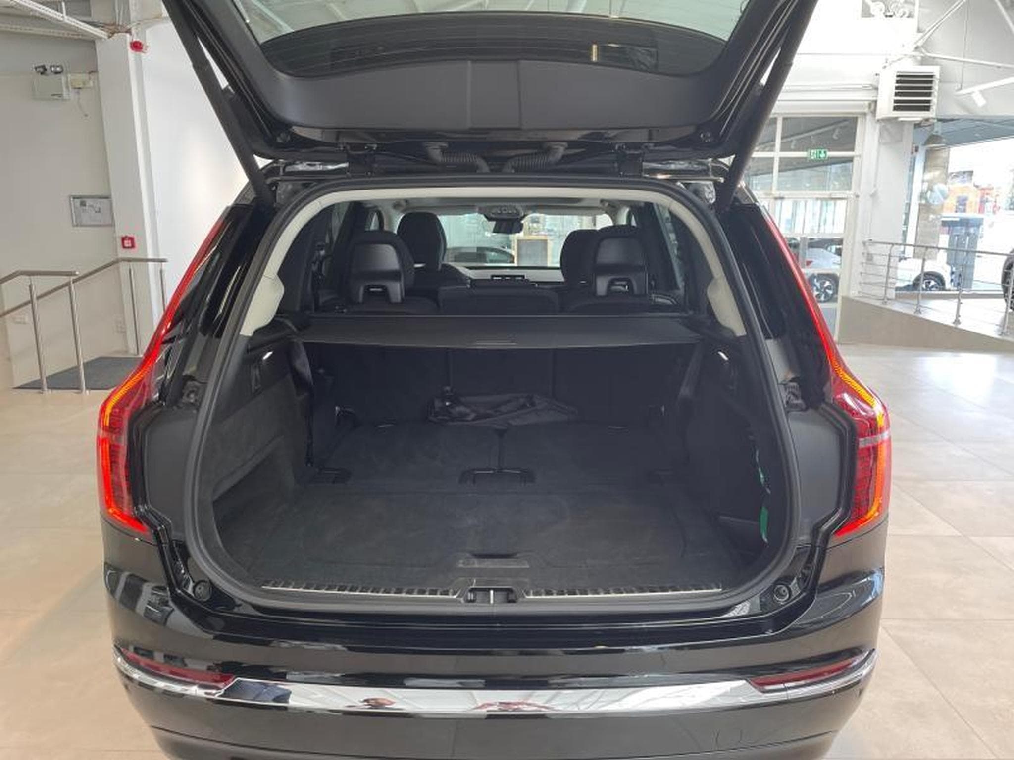 Volvo XC90 XC 90 B5 Plus Bright (2025) - Foto 19