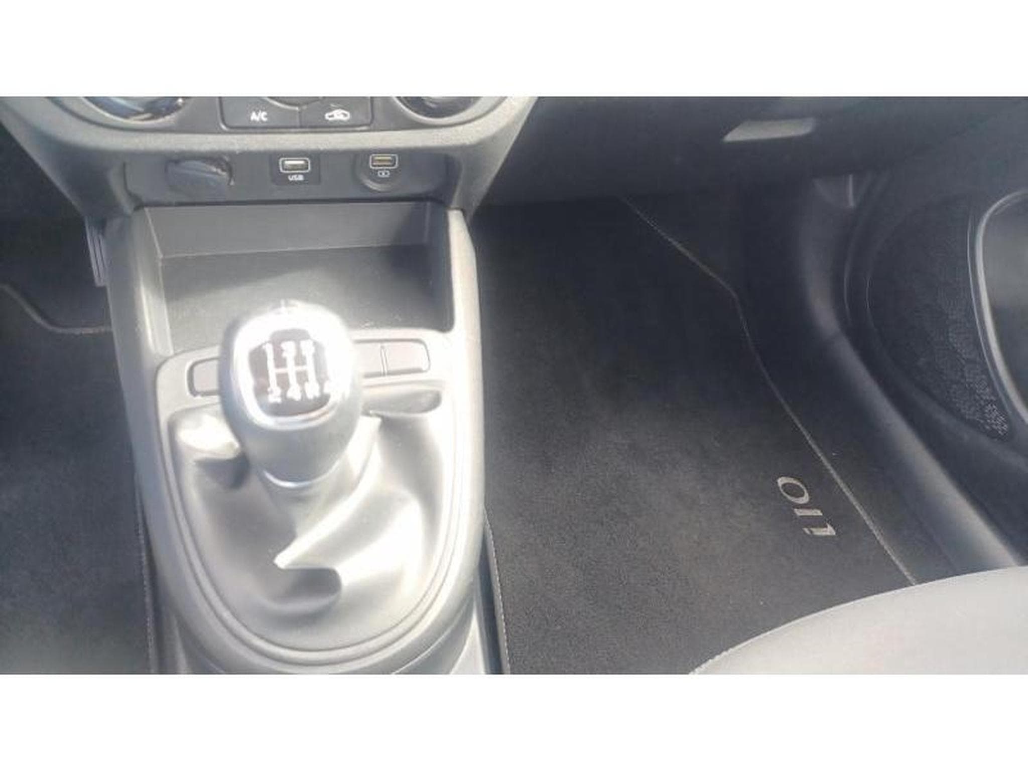 Hyundai i10 Twist (2021) - Photo 13