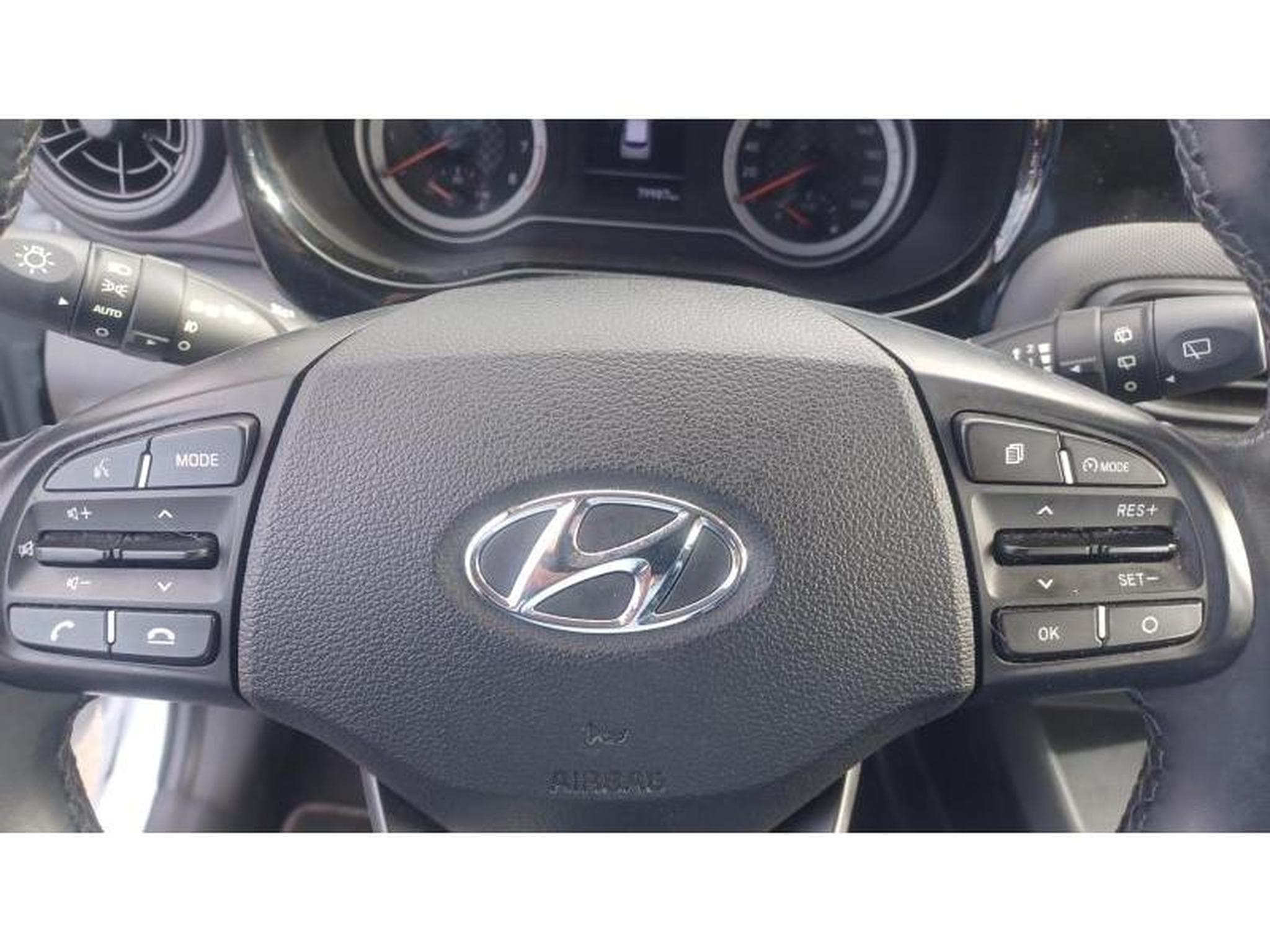 Hyundai i10 Twist (2021) - Photo 21