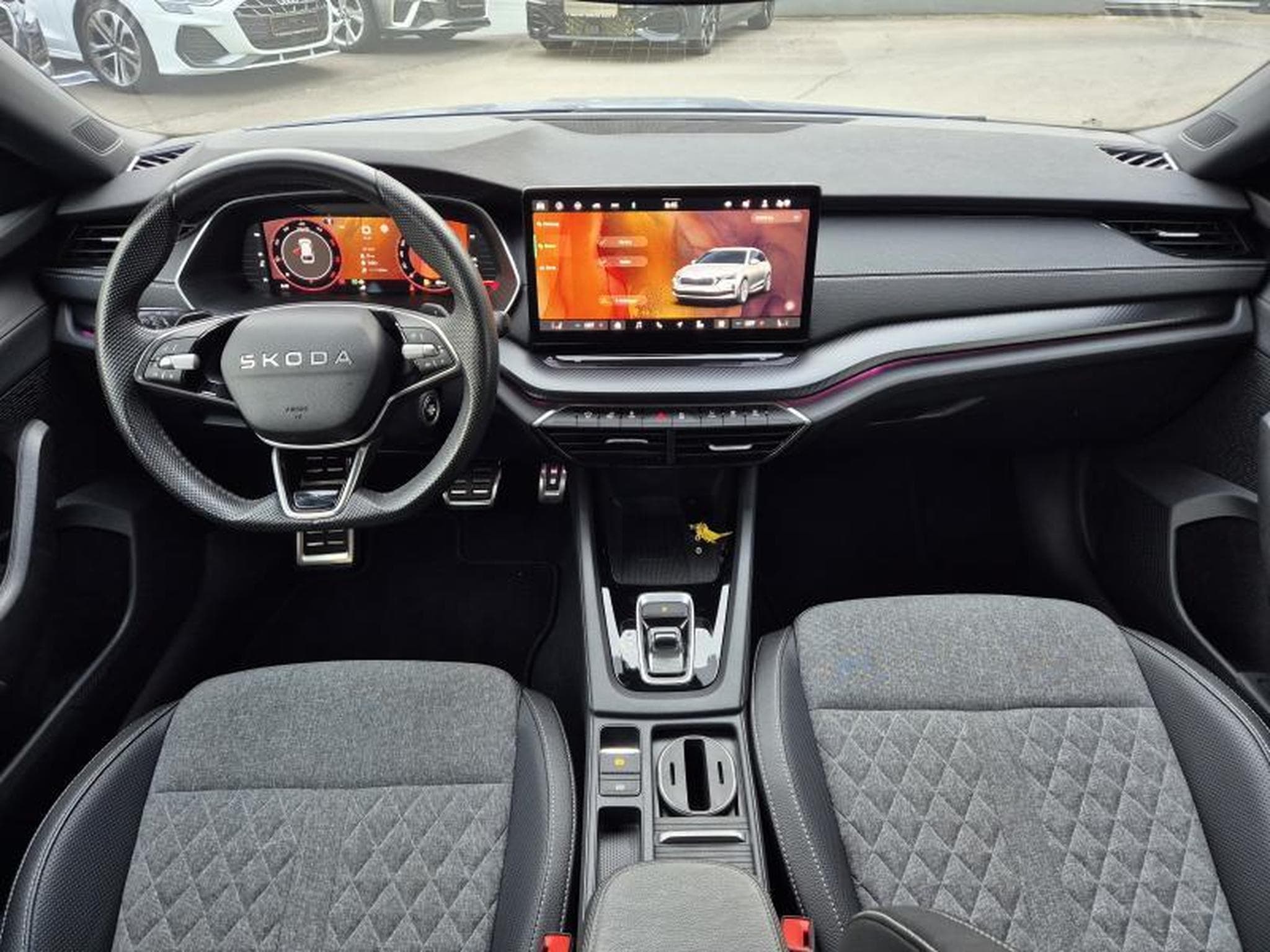 Skoda Octavia Sportline, 2.0TDI, 150 CV, DSG (2025) - Photo 5