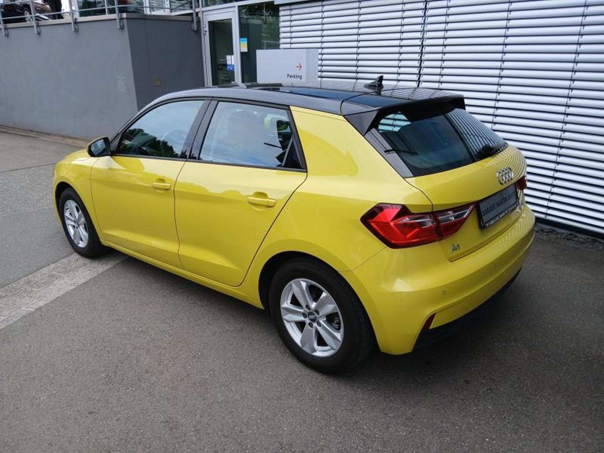 Audi A1 Sportback 30 TFSi 6-Gang (2020) - Photo 2