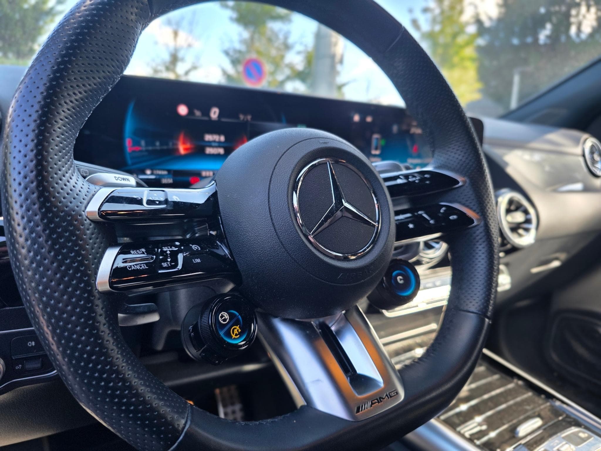 Mercedes GLA 35 AMG 4Matic Garantie 1ère main (2023) - Photo 8