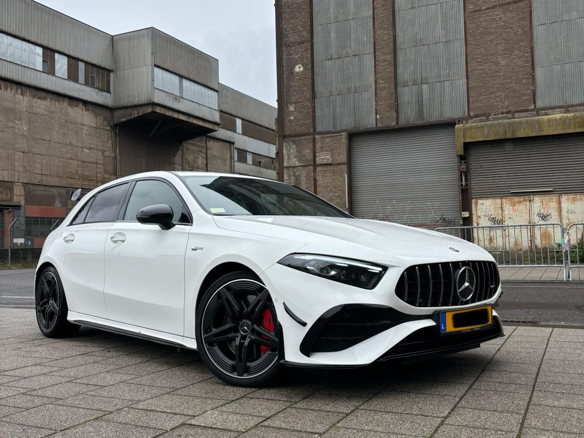 Mercedes A 35 AMG (2023) - Foto 1