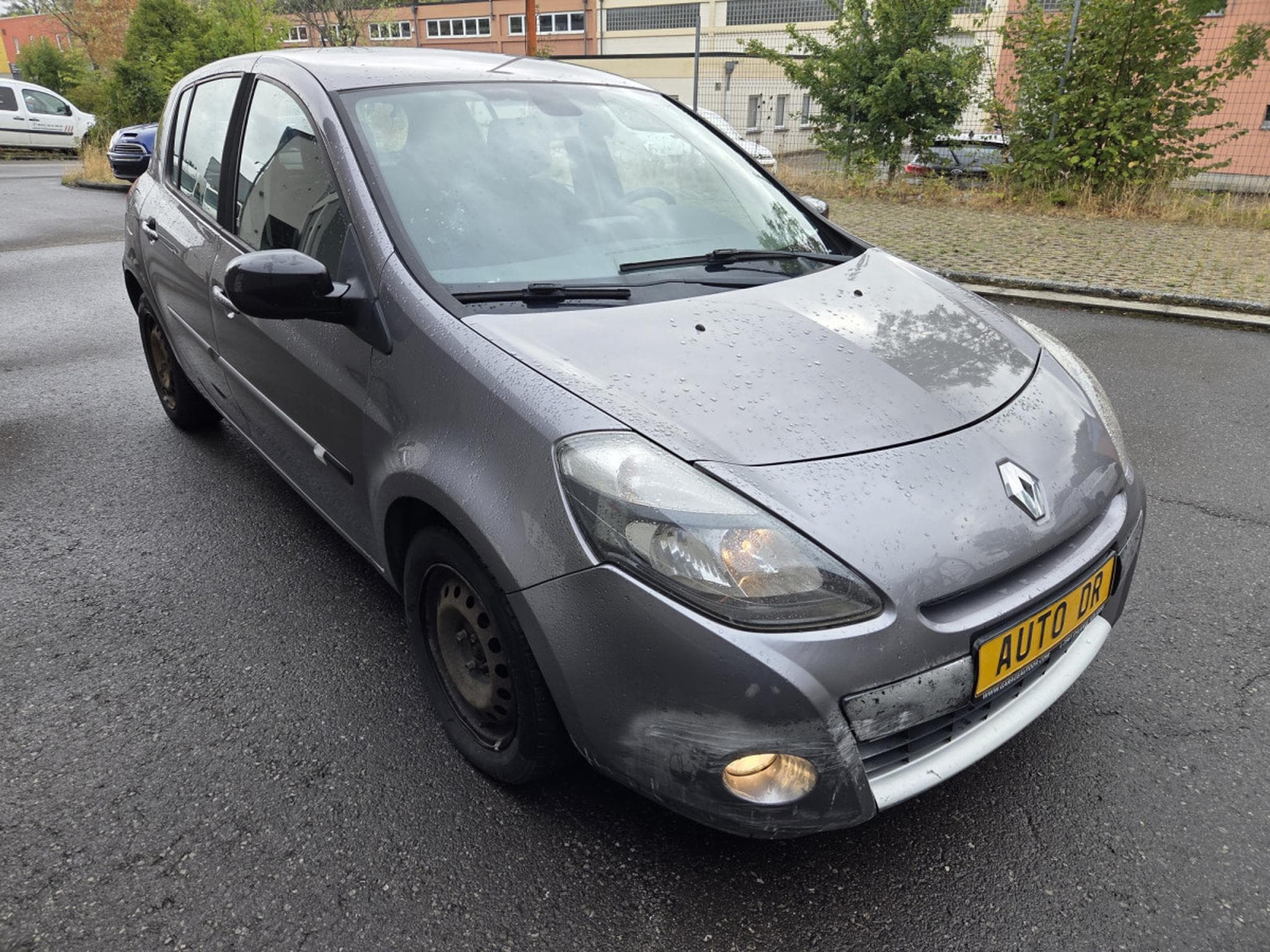 Renault Clio 1.5 Dci 88 CV (2011) - Photo 5