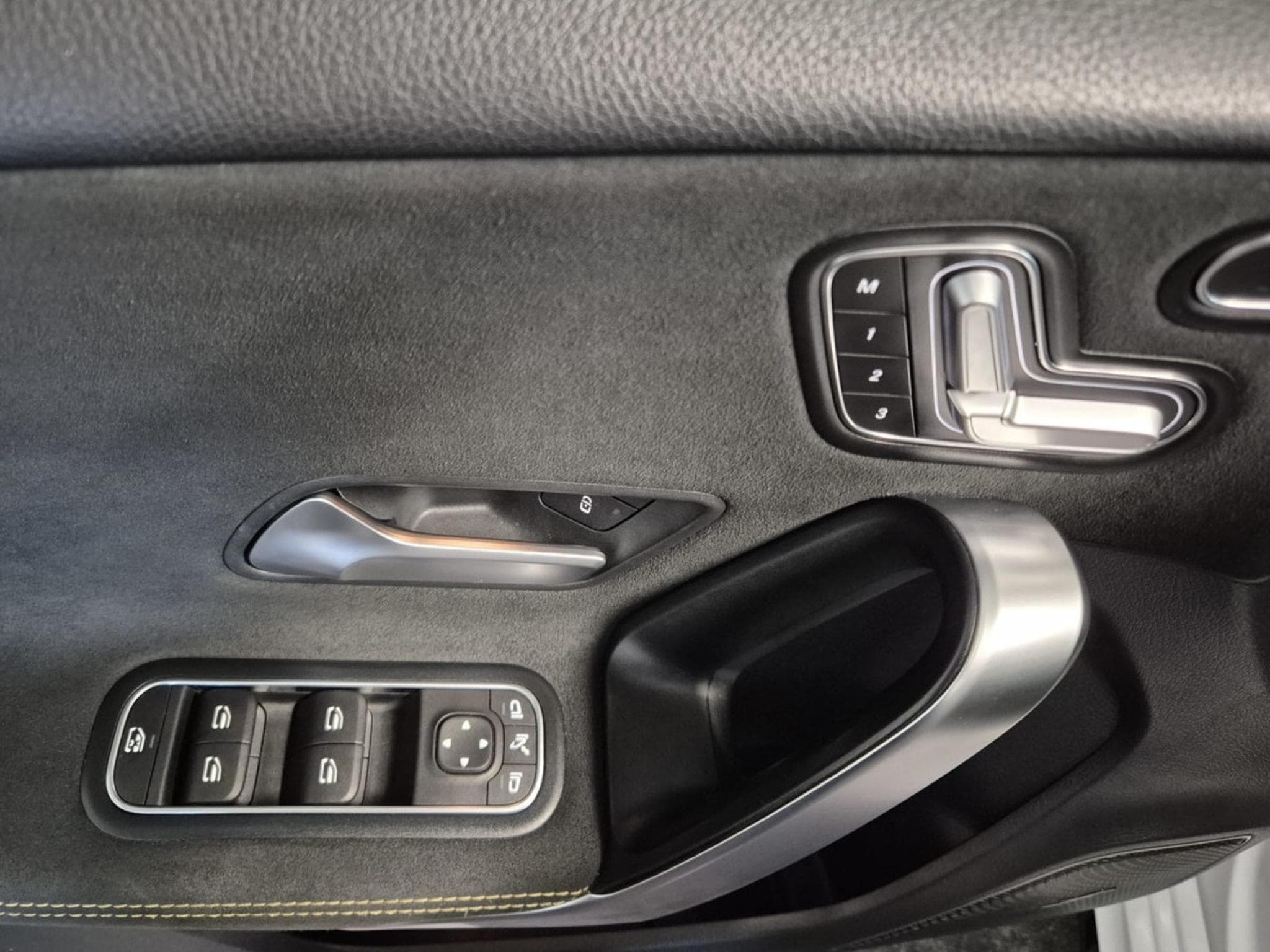 Mercedes A 45 AMG S 4 MATIC + BURMESTER PANO CUIR NAVI (2020) - Foto 13