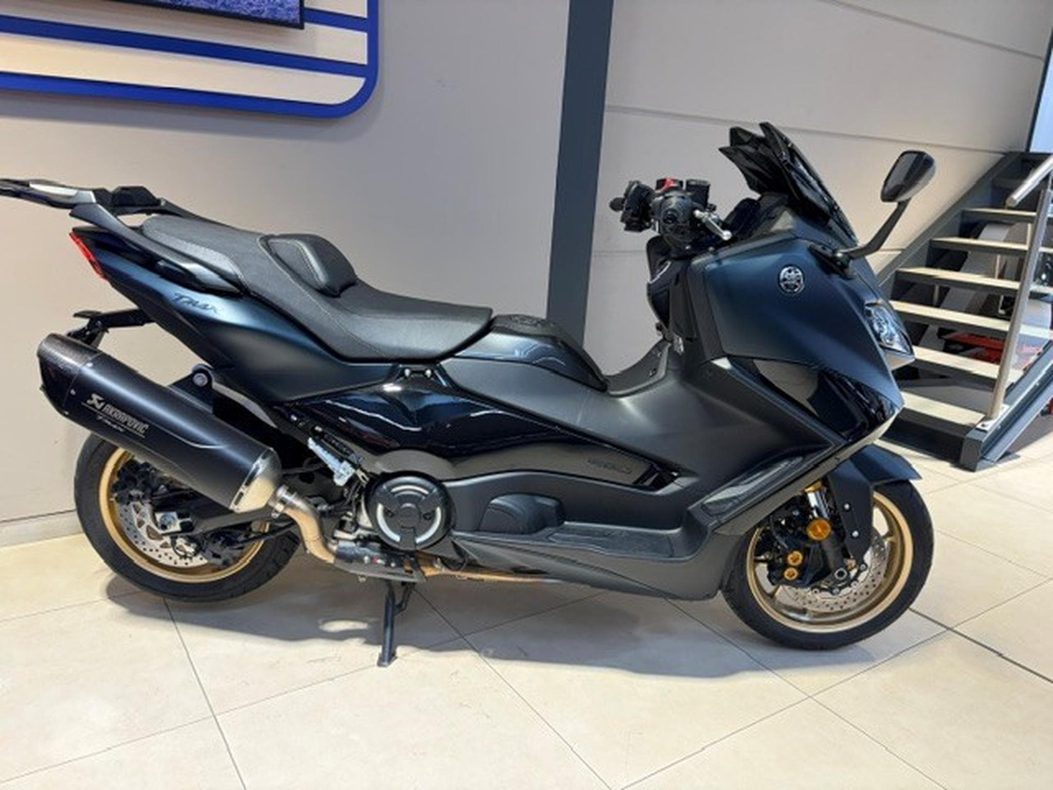 Yamaha T-Max Tech Max (2024) - Photo 2
