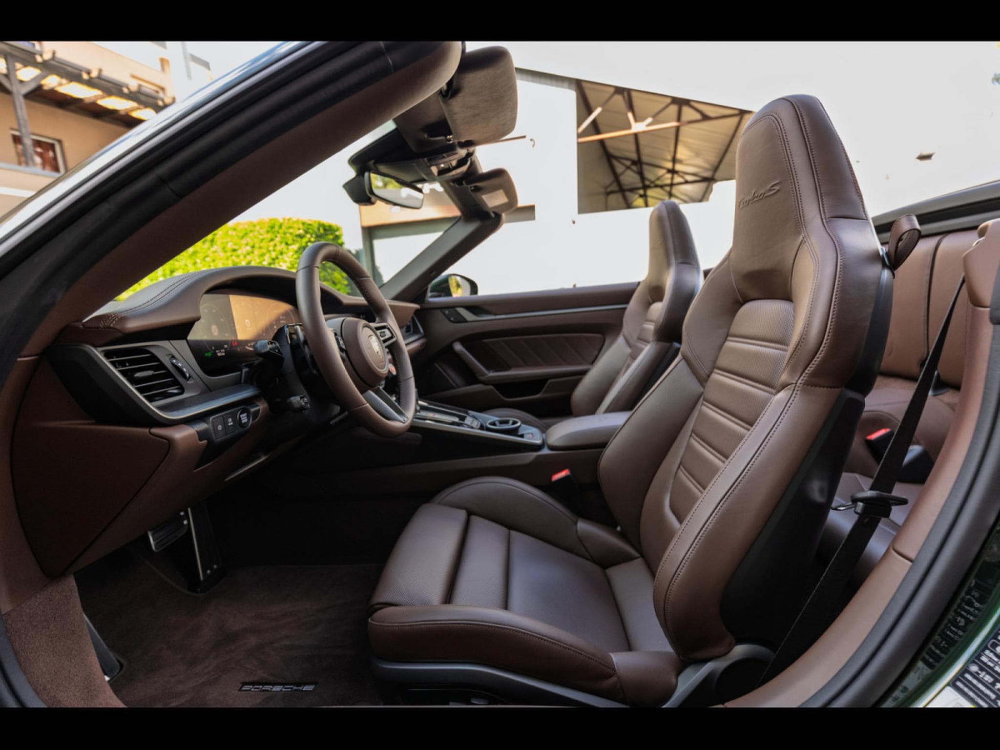Porsche 911 .2 911 TURBO S 3.6 CABRIOLET PDK (711 CH) - OAK GREEN METALL (2026) - Photo 10