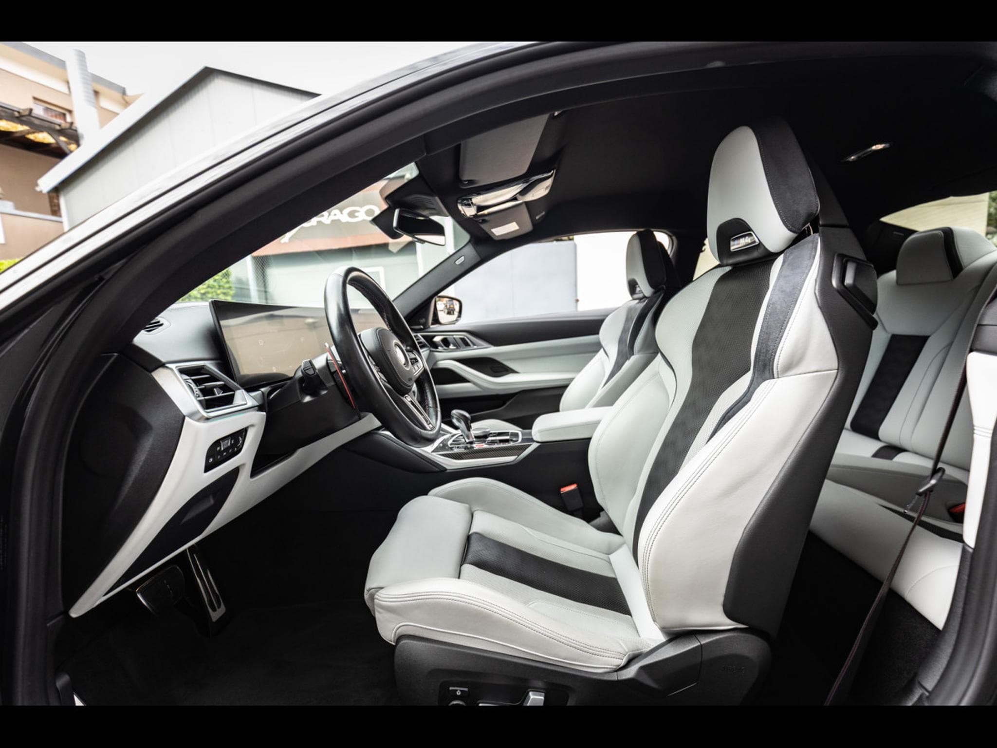 BMW M4 COMPETITION COUPE M XDRIVE (G82) - DRAVITGRAU METALLIC X SIL (2025) - Photo 10