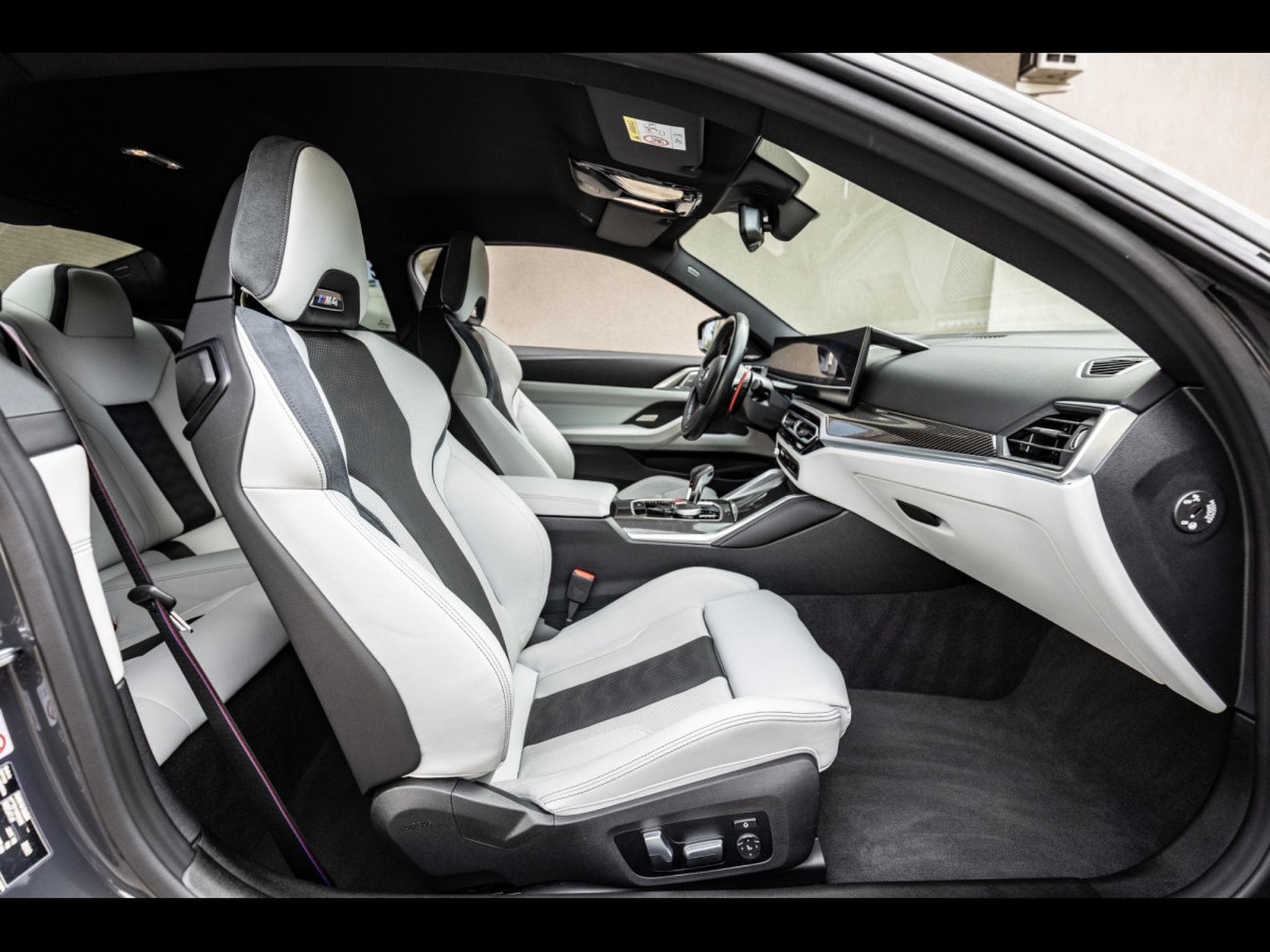 BMW M4 COMPETITION COUPE M XDRIVE (G82) - DRAVITGRAU METALLIC X SIL (2025) - Photo 15
