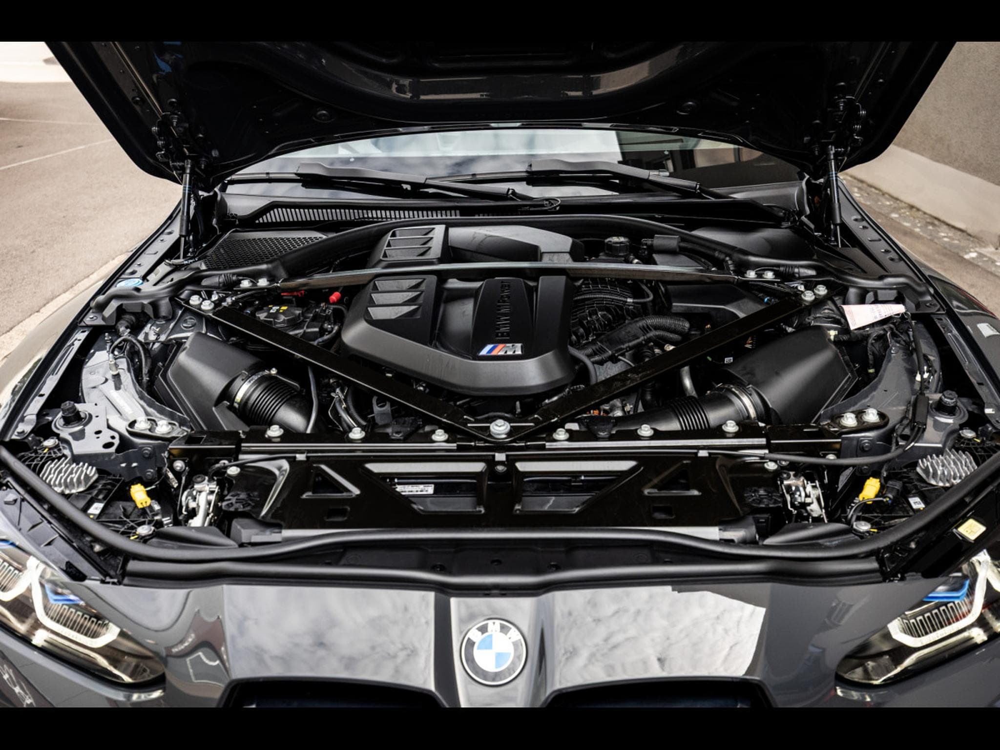 BMW M4 COMPETITION COUPE M XDRIVE (G82) - DRAVITGRAU METALLIC X SIL (2025) - Photo 23