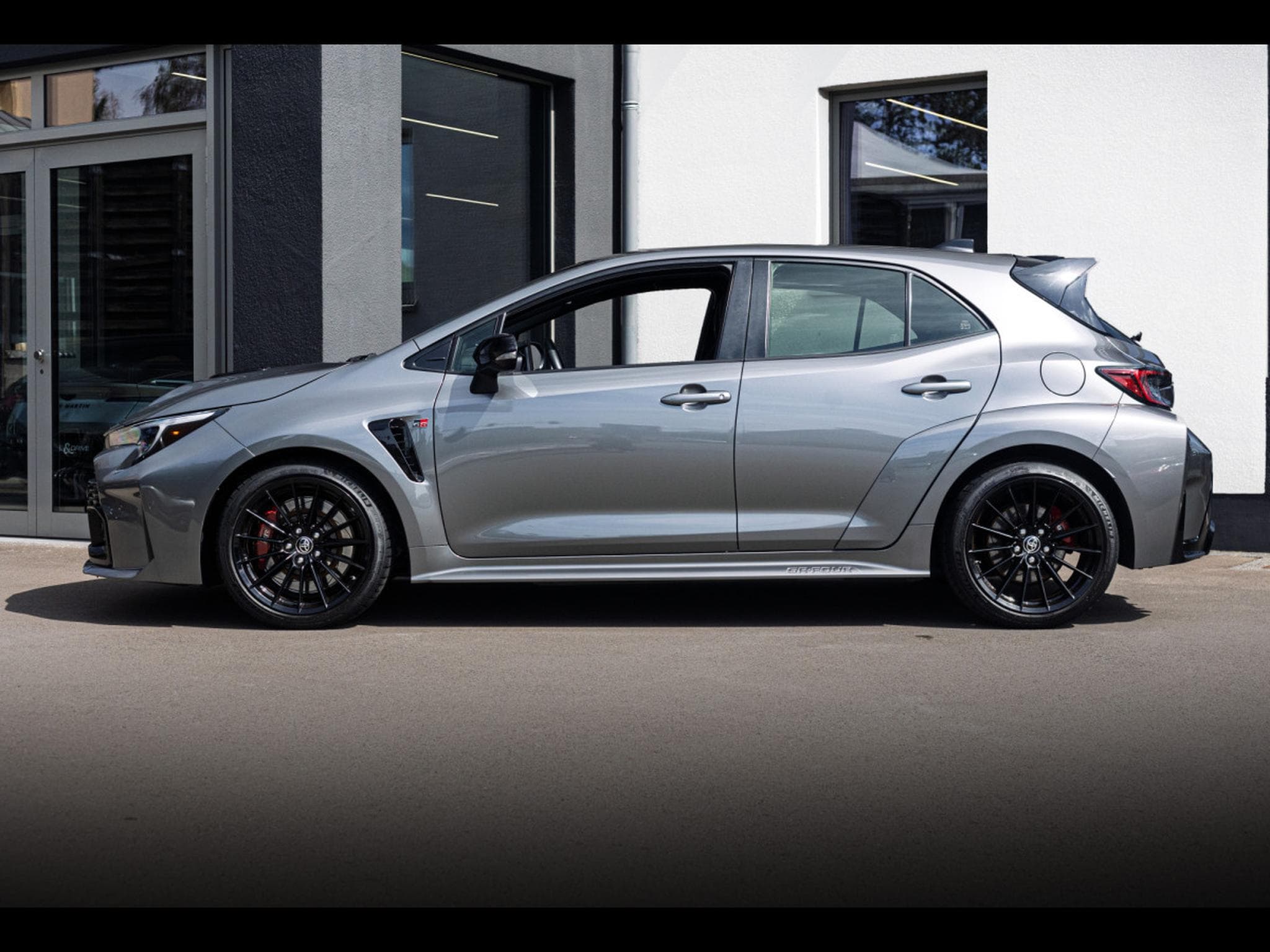 Toyota Corolla GR-FOUR 1.6 TURBO AWD CIRCUIT EDITION - 1 OF 1500 (2023) - Photo 2