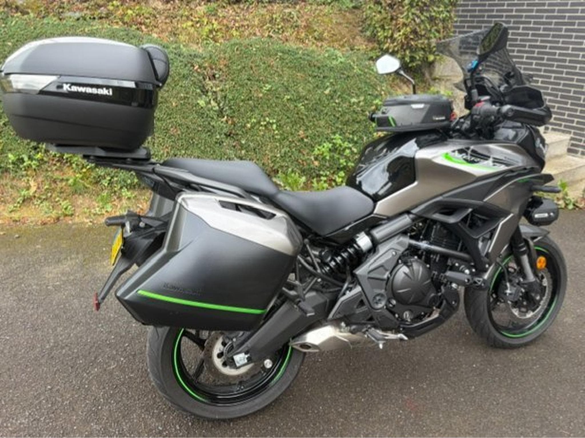 Kawasaki Versys 650 Grand Tourer (2026) - Photo 2
