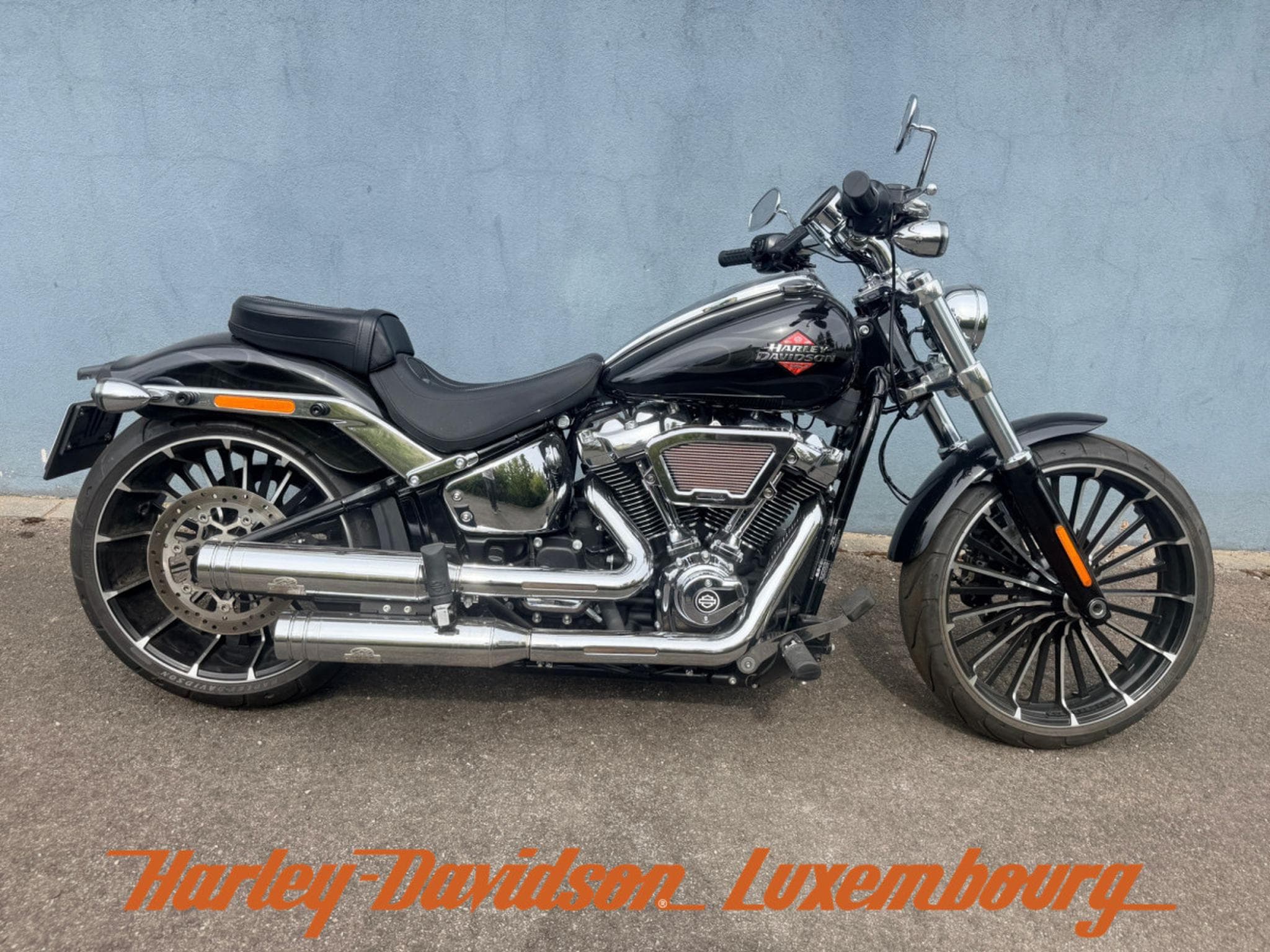 Harley-Davidson Breakout (2025) - Foto 1