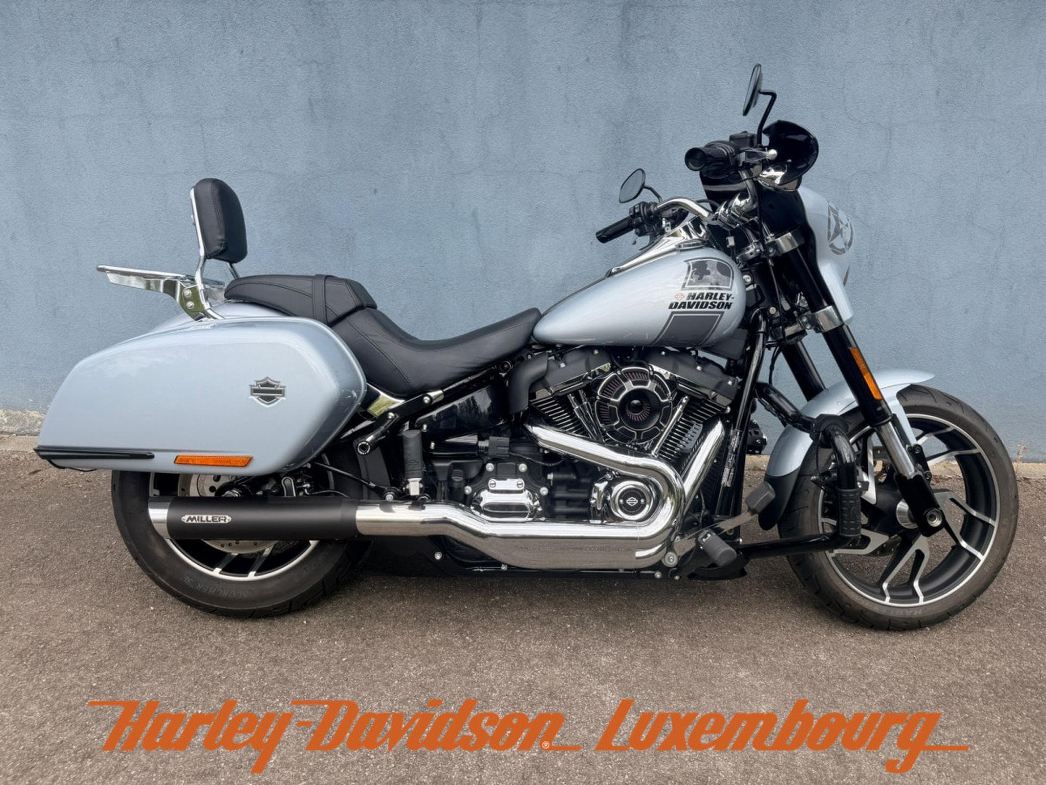 Harley-Davidson Sport Glide (2024) - Foto 2