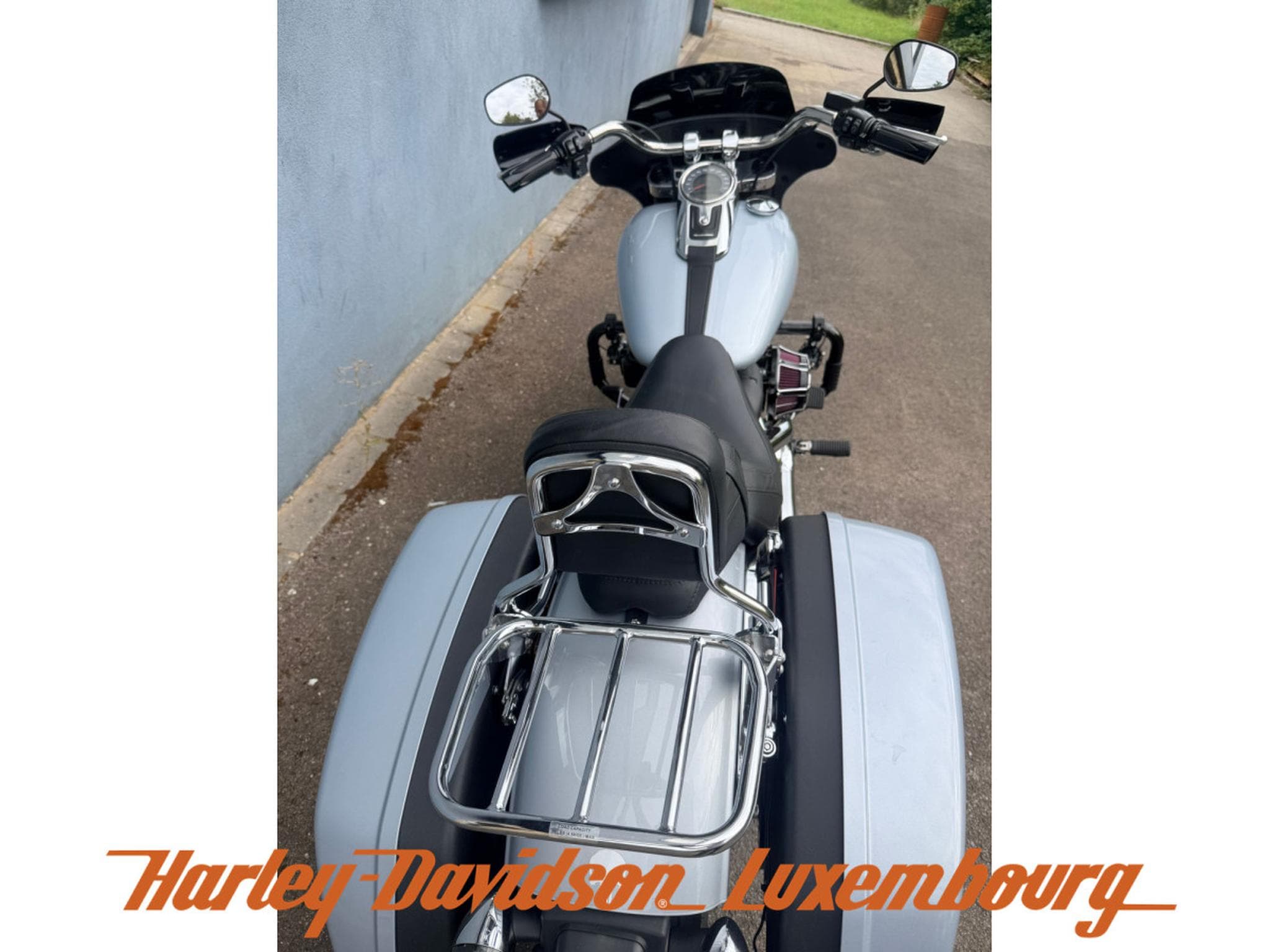 Harley-Davidson Sport Glide (2024) - Foto 7