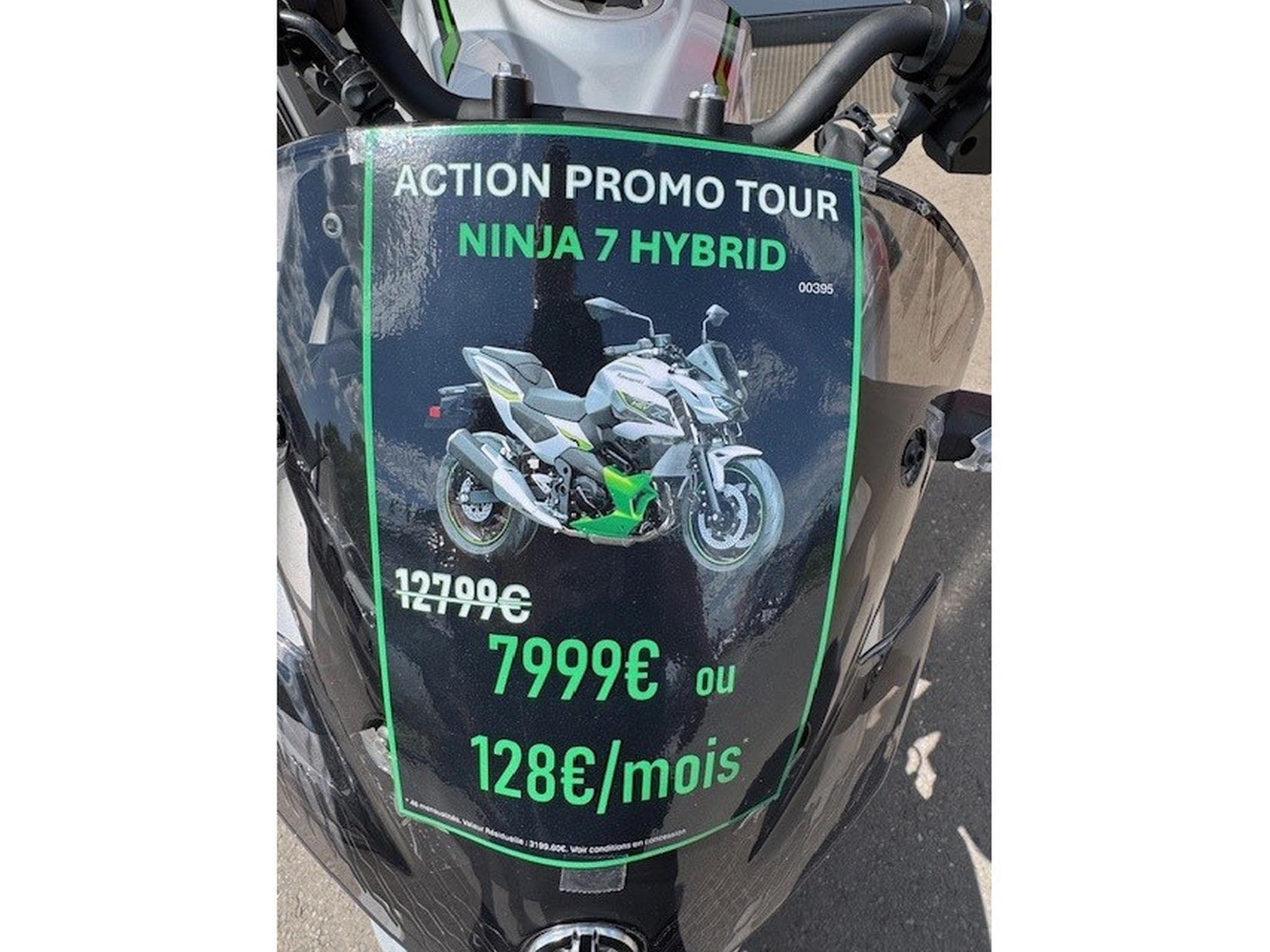 Kawasaki Z 7 Hybrid NINJA Z 7 HEV (2024) - Photo 3