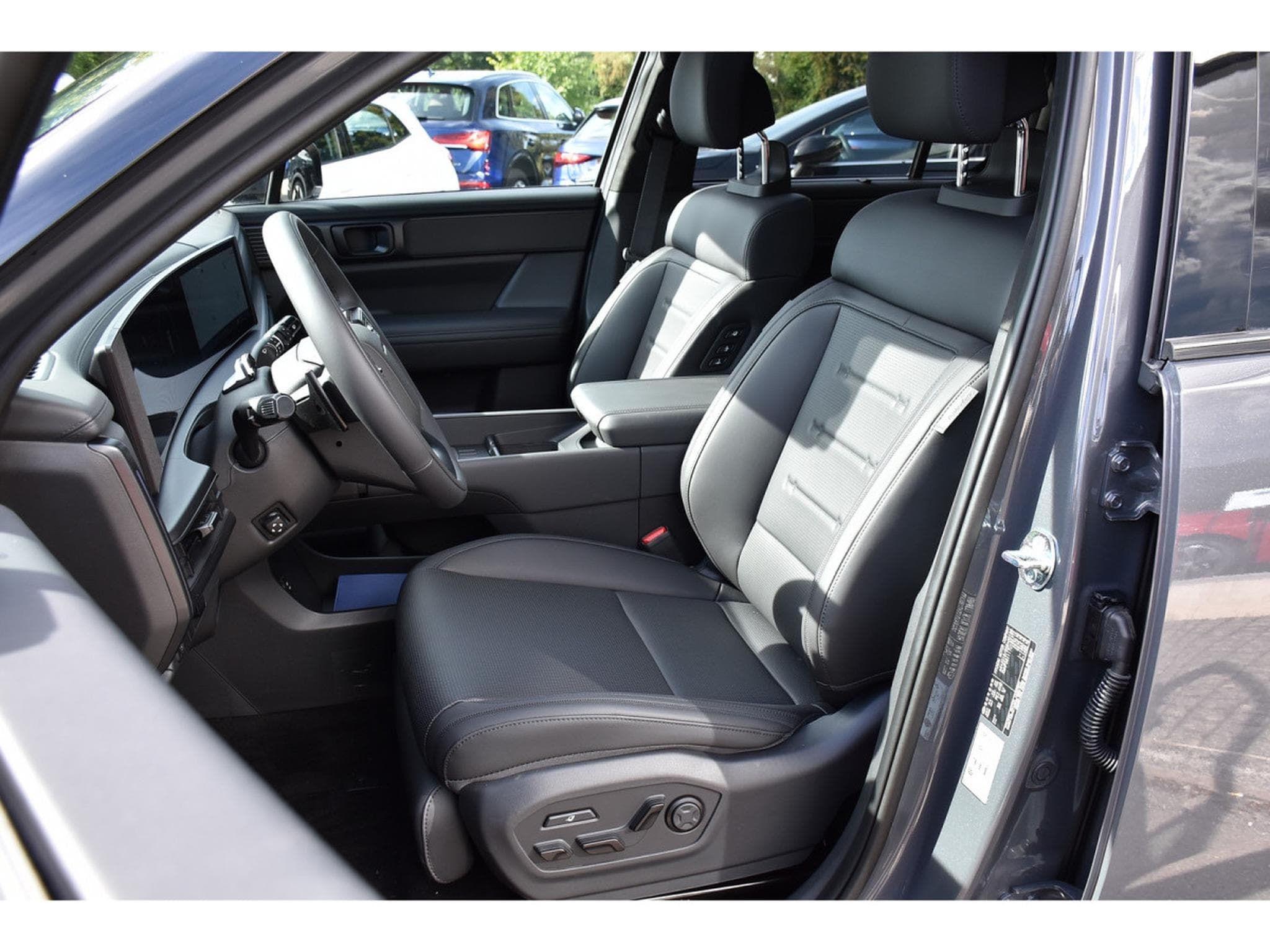 Hyundai Santa Fe 1.6 T-GDI HEV Calligraphy 7 PL. PANO MEMO BOSE HUD NEUF (2026) - Foto 6
