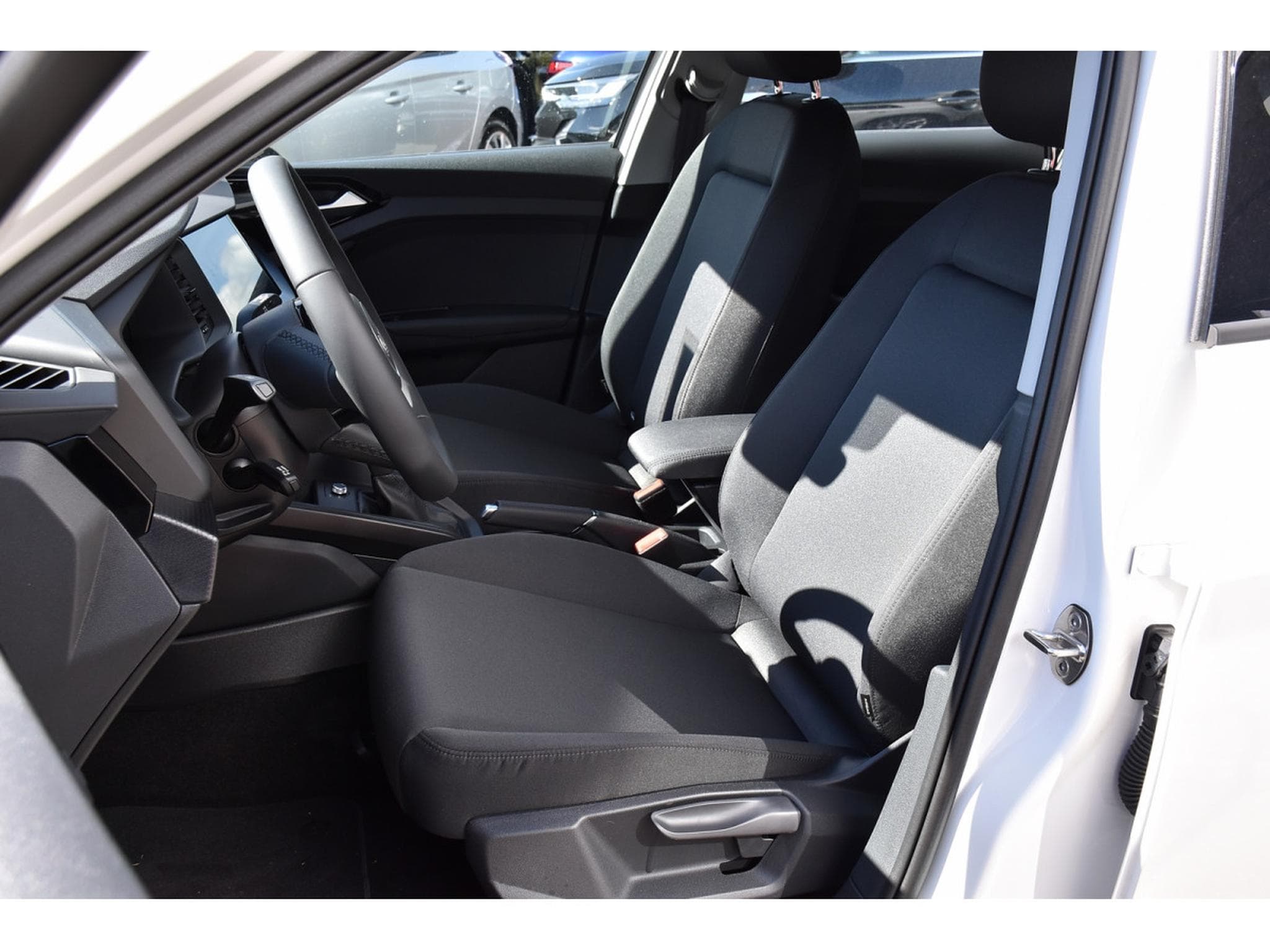 Audi A1 Sportback 25 TFSI Advanced S-Tronic CLIMA LANE LED NEUVE (2026) - Foto 6