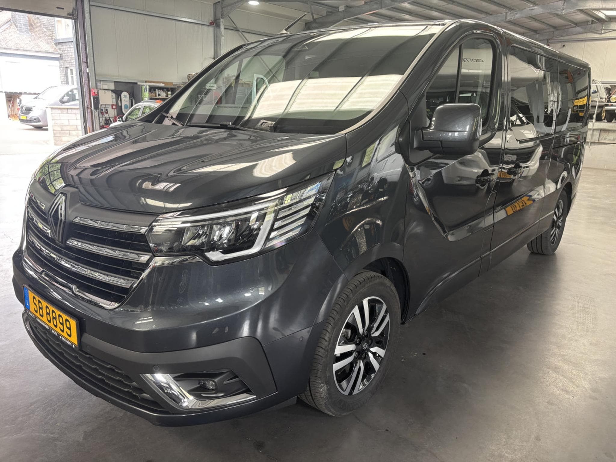 Renault Trafic 2.0 dCi 170 SpaceClasse 8pl auto (2025) - Photo 6