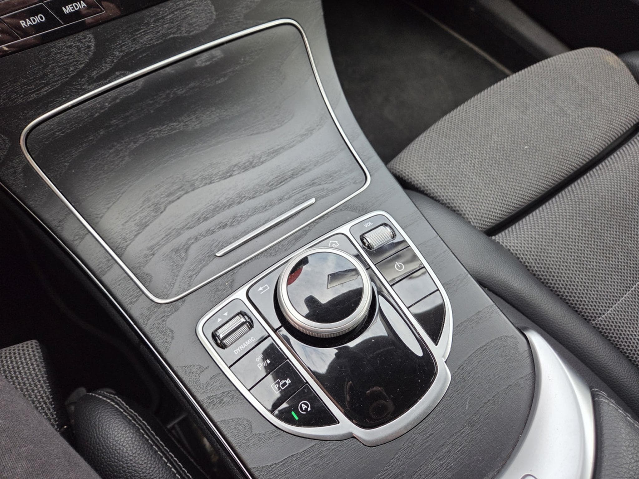 Mercedes C 180 D 122CV 9G-Tonic Business (2021) - Photo 16