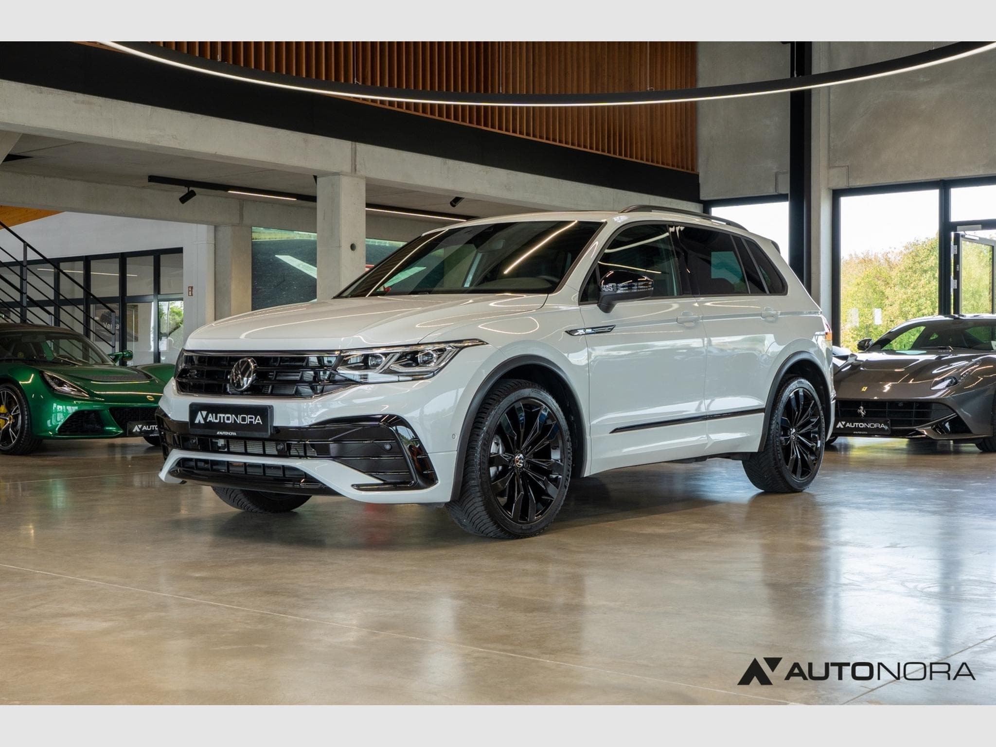 VW Tiguan 2.0 TSI 4Motion R-Line (2023) - Foto 6