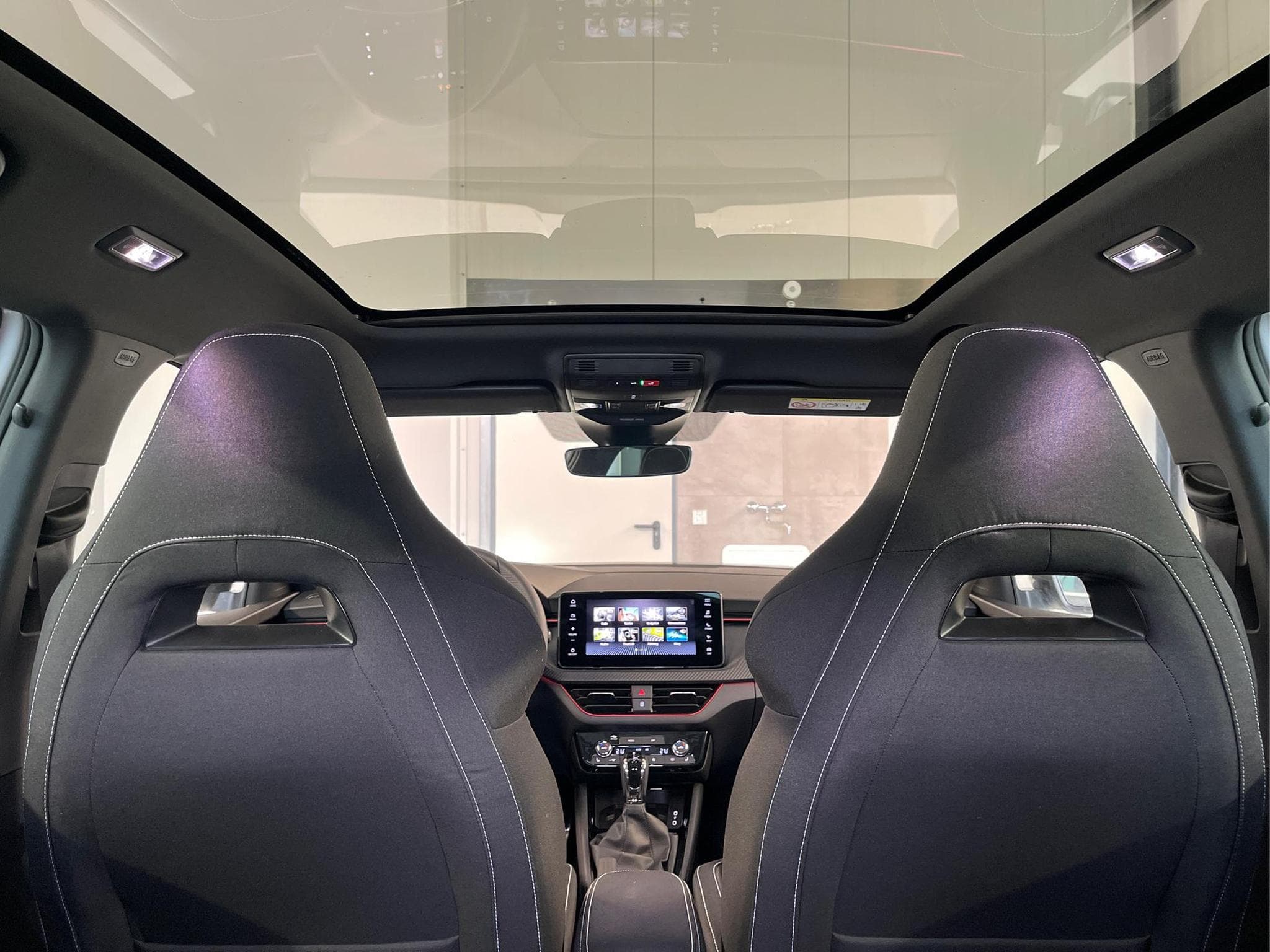 Skoda Kamiq Monte Carlo (2026) - Photo 17