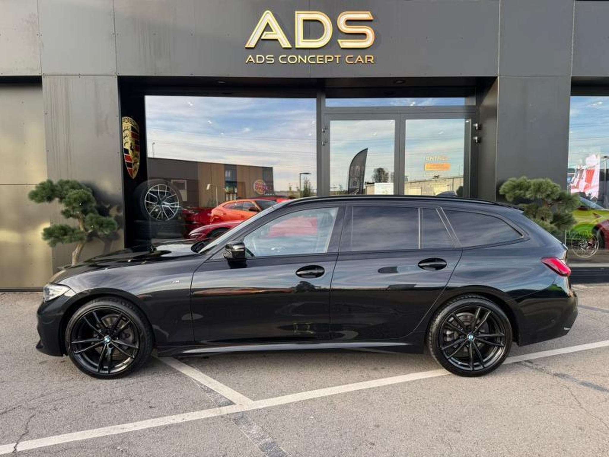 BMW 320 320d xDrive touring M Sport/190ch/Camera/Sièges chauffants (2020) - Photo 4