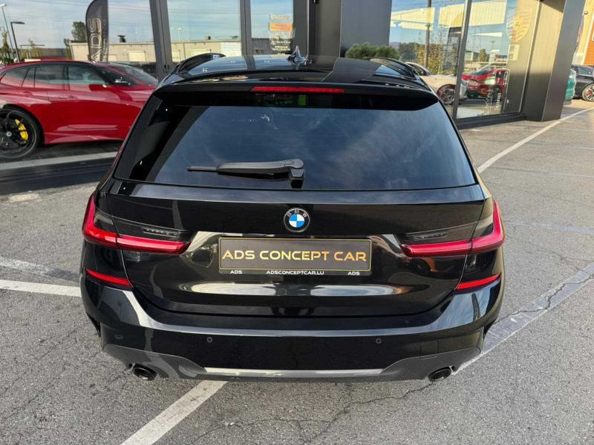BMW 320 320d xDrive touring M Sport/190ch/Camera/Sièges chauffants (2020) - Photo 16