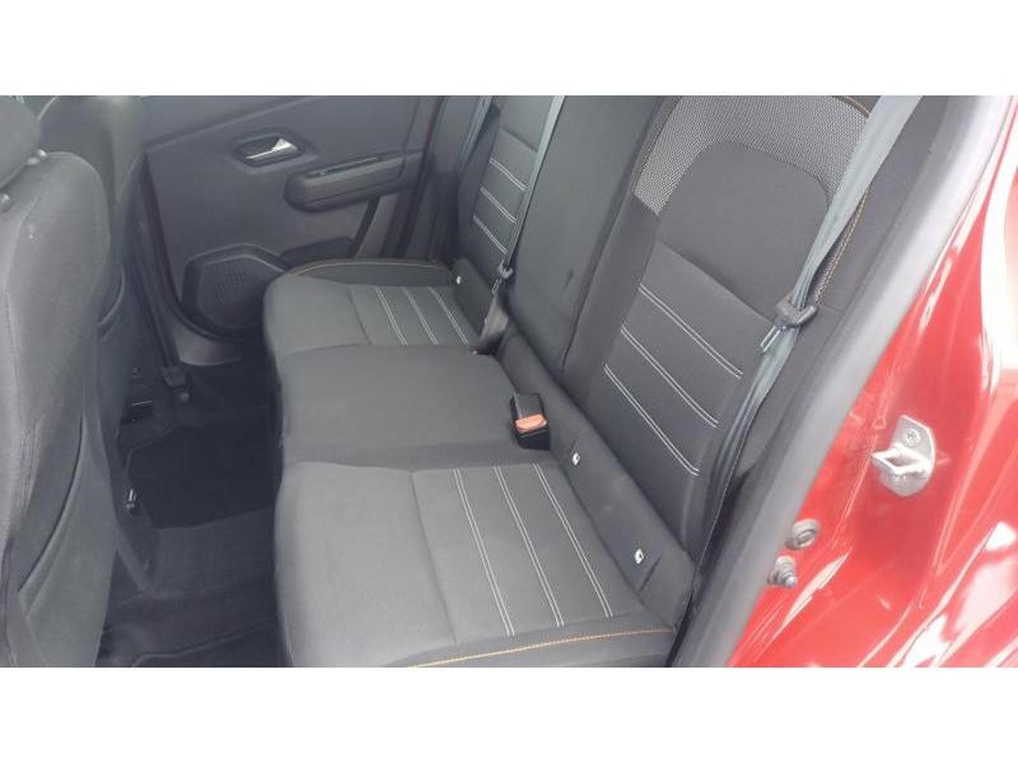 Dacia Sandero Comfort (2022) - Photo 12