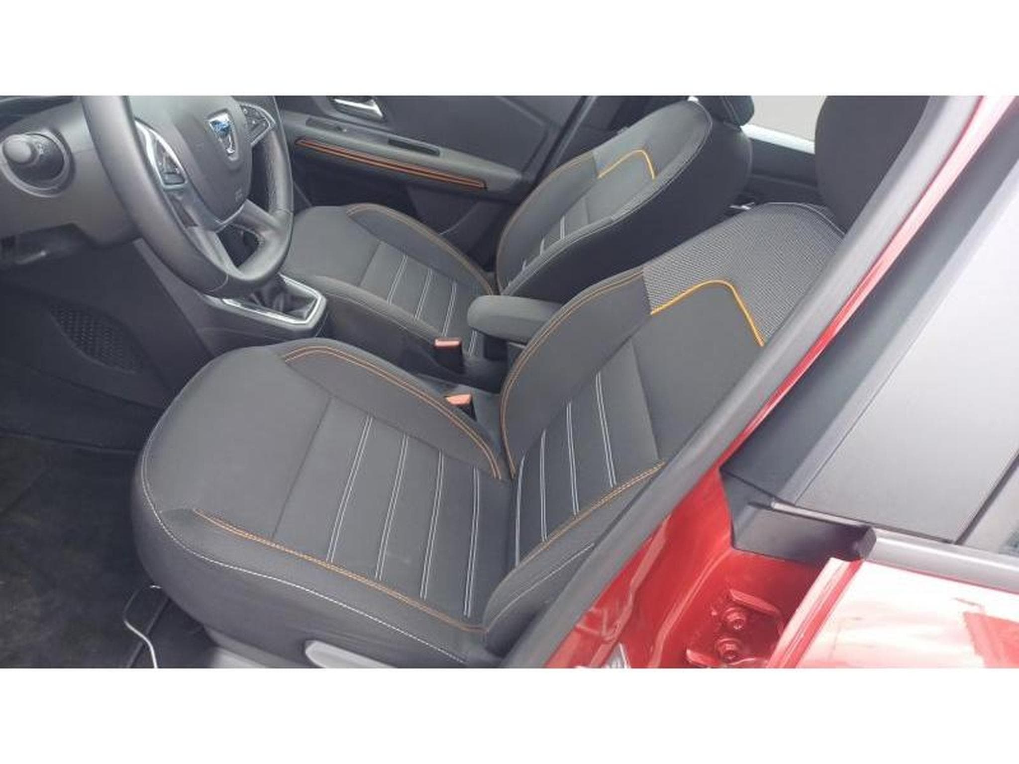 Dacia Sandero Comfort (2022) - Photo 17