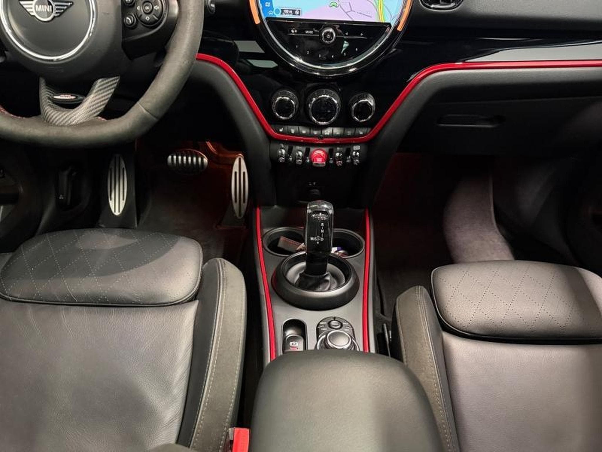 MINI Countryman JCW (2023) - Photo 10
