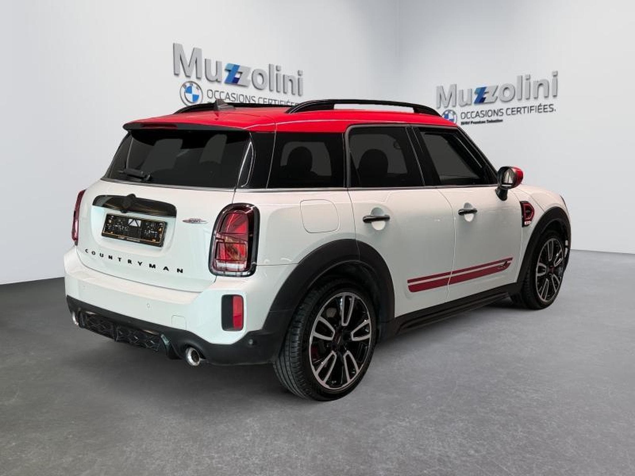 MINI Countryman JCW (2023) - Photo 17
