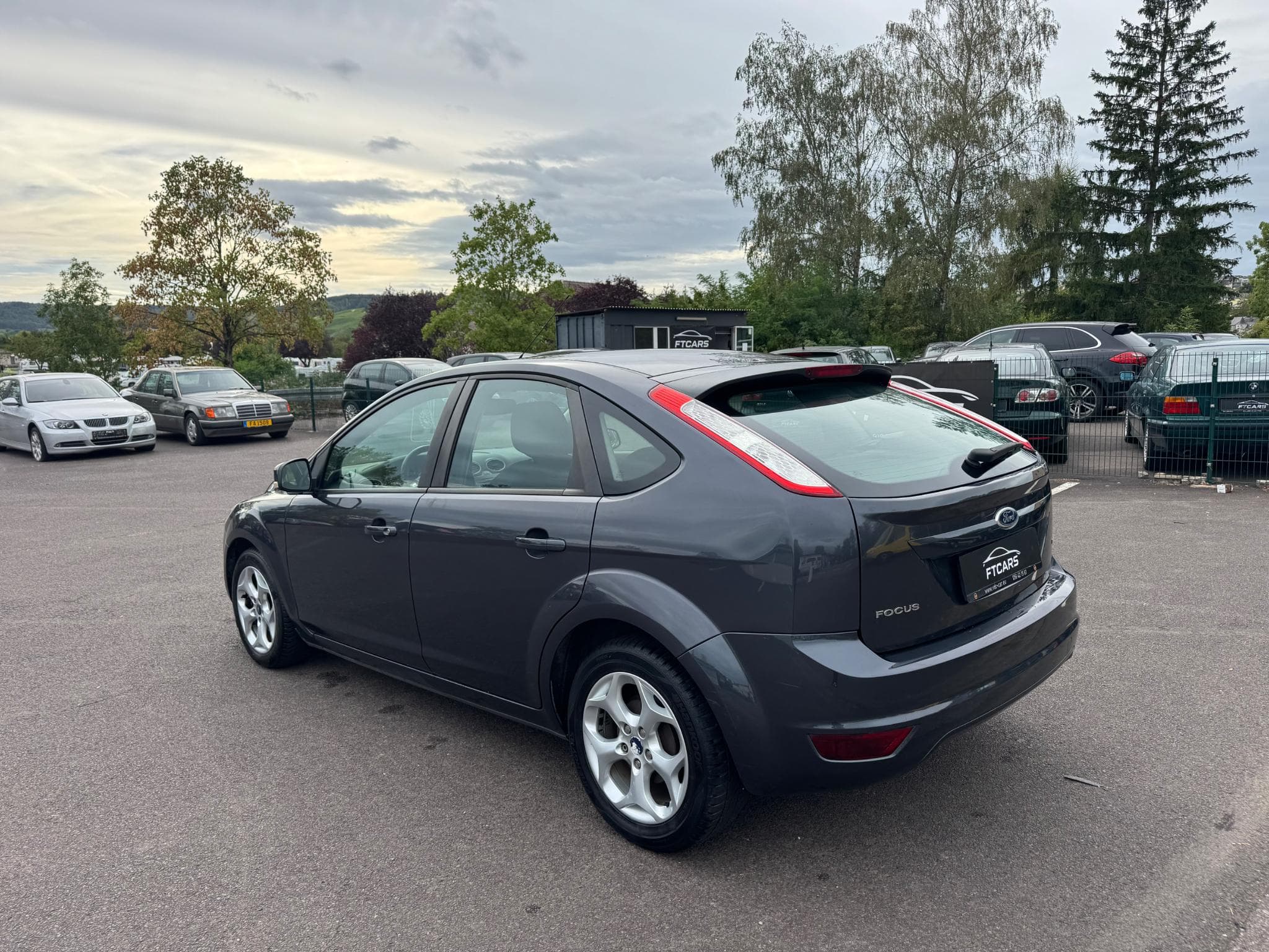 Ford Focus 1.6 tdci (2010) - Photo 3