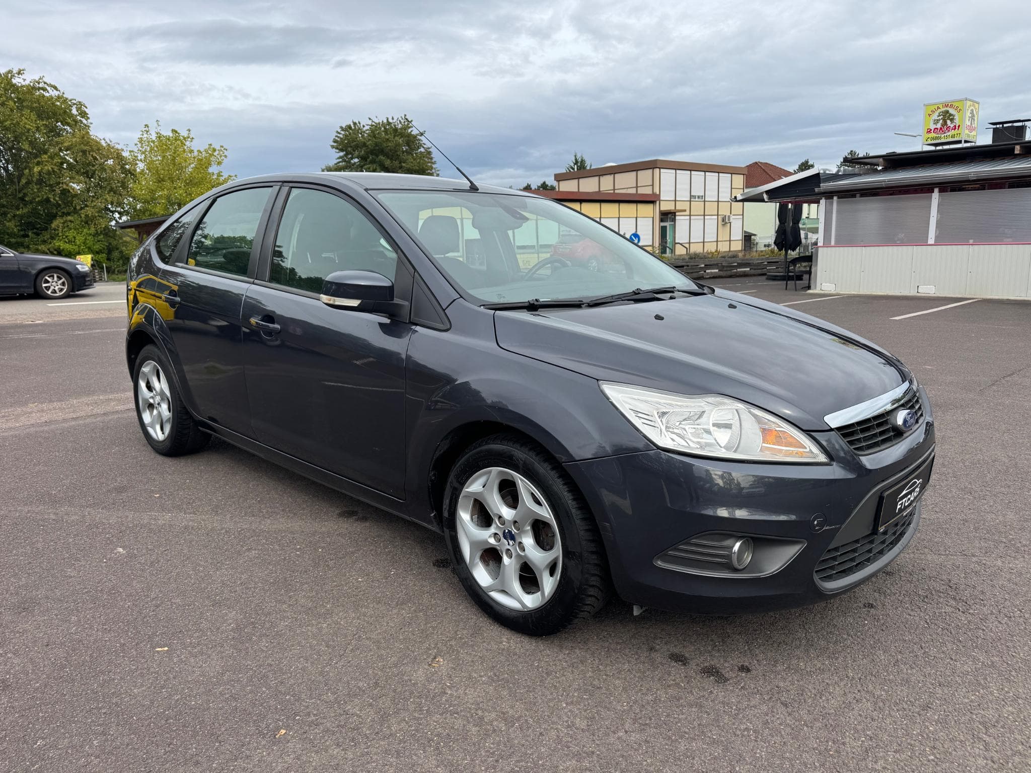Ford Focus 1.6 tdci (2010) - Photo 2