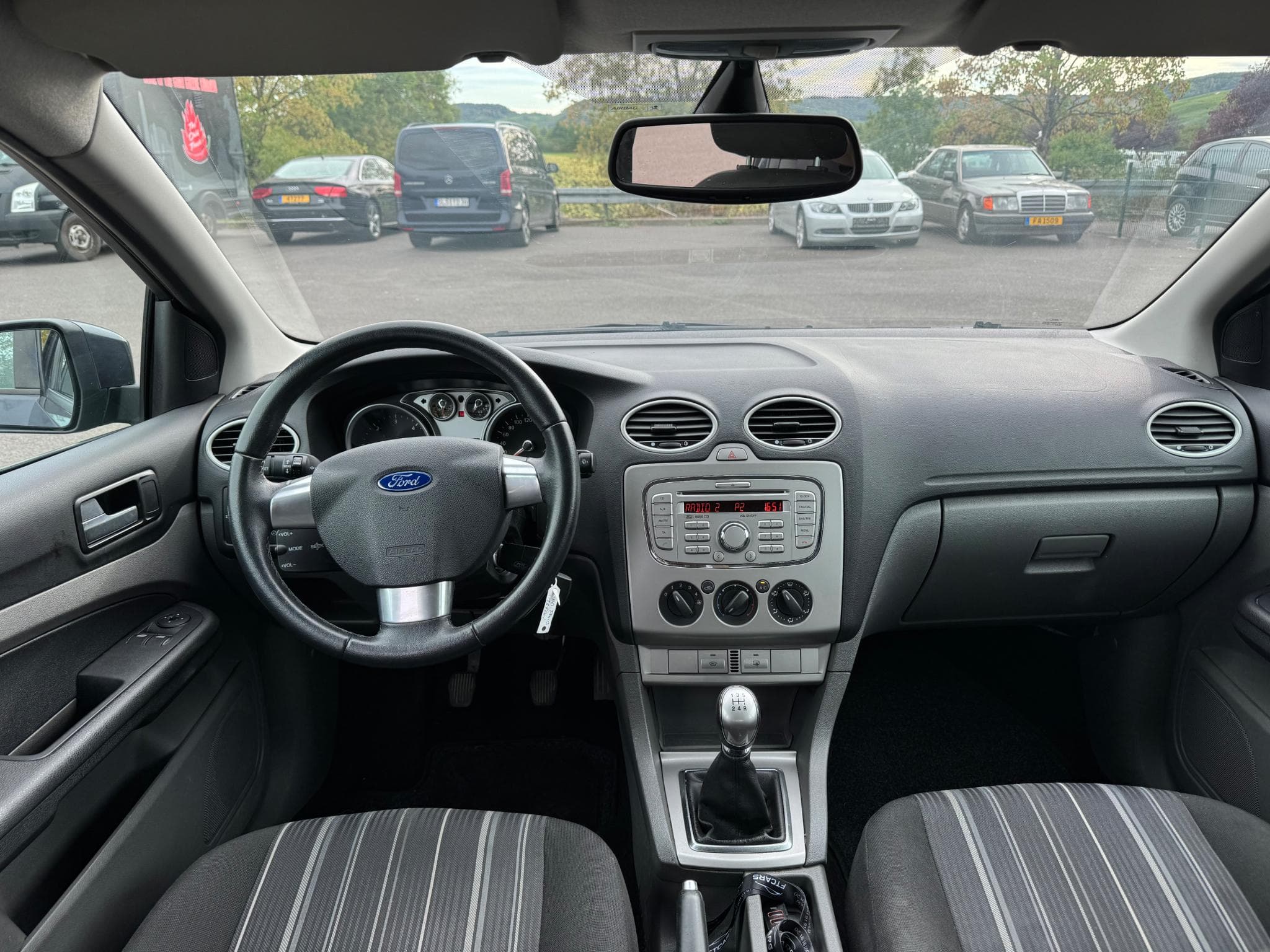 Ford Focus 1.6 tdci (2010) - Photo 6