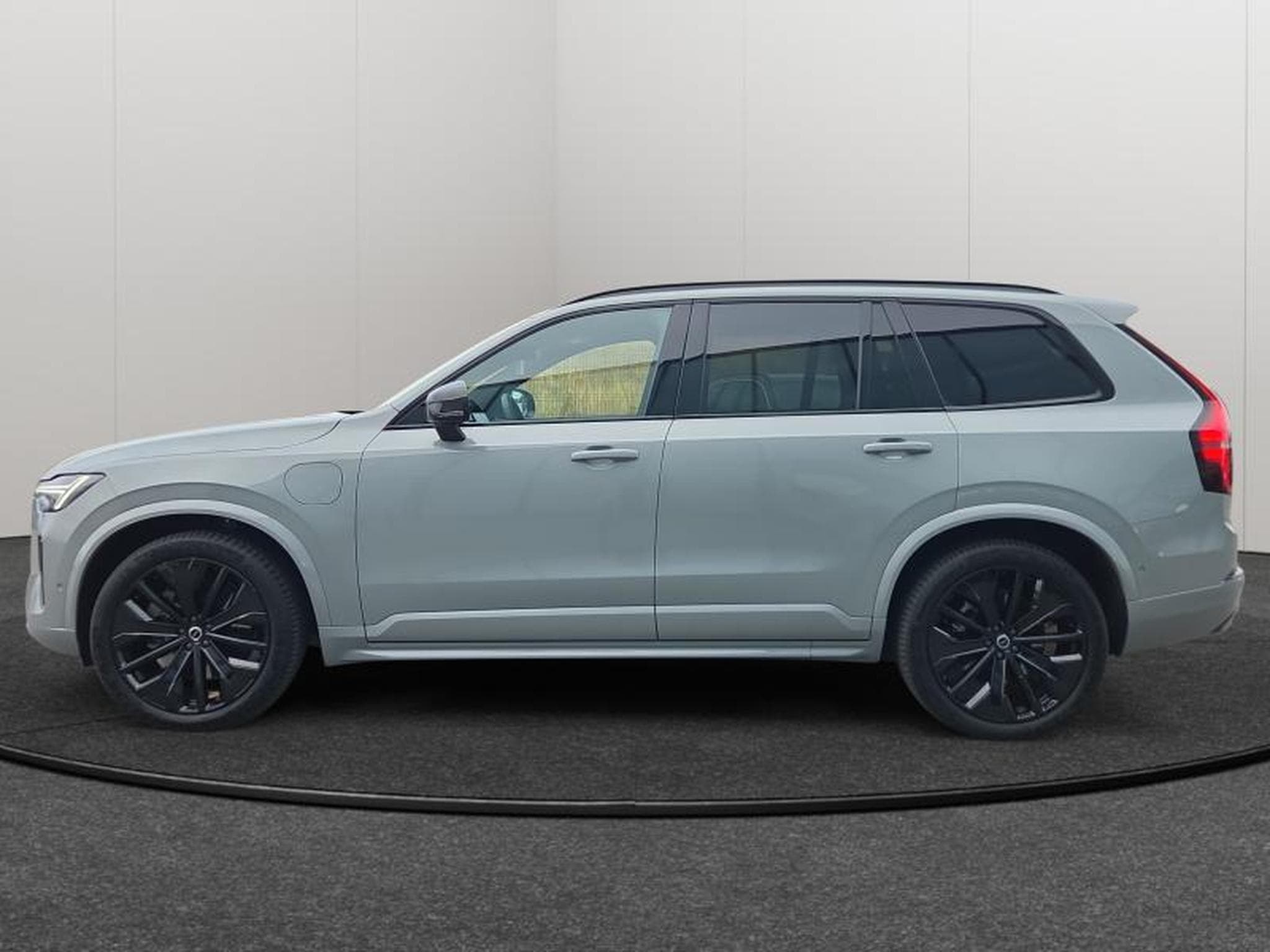 Volvo XC90 T8 AWD Ultra Black Edition 2027 / Hybride (2026) - Photo 2