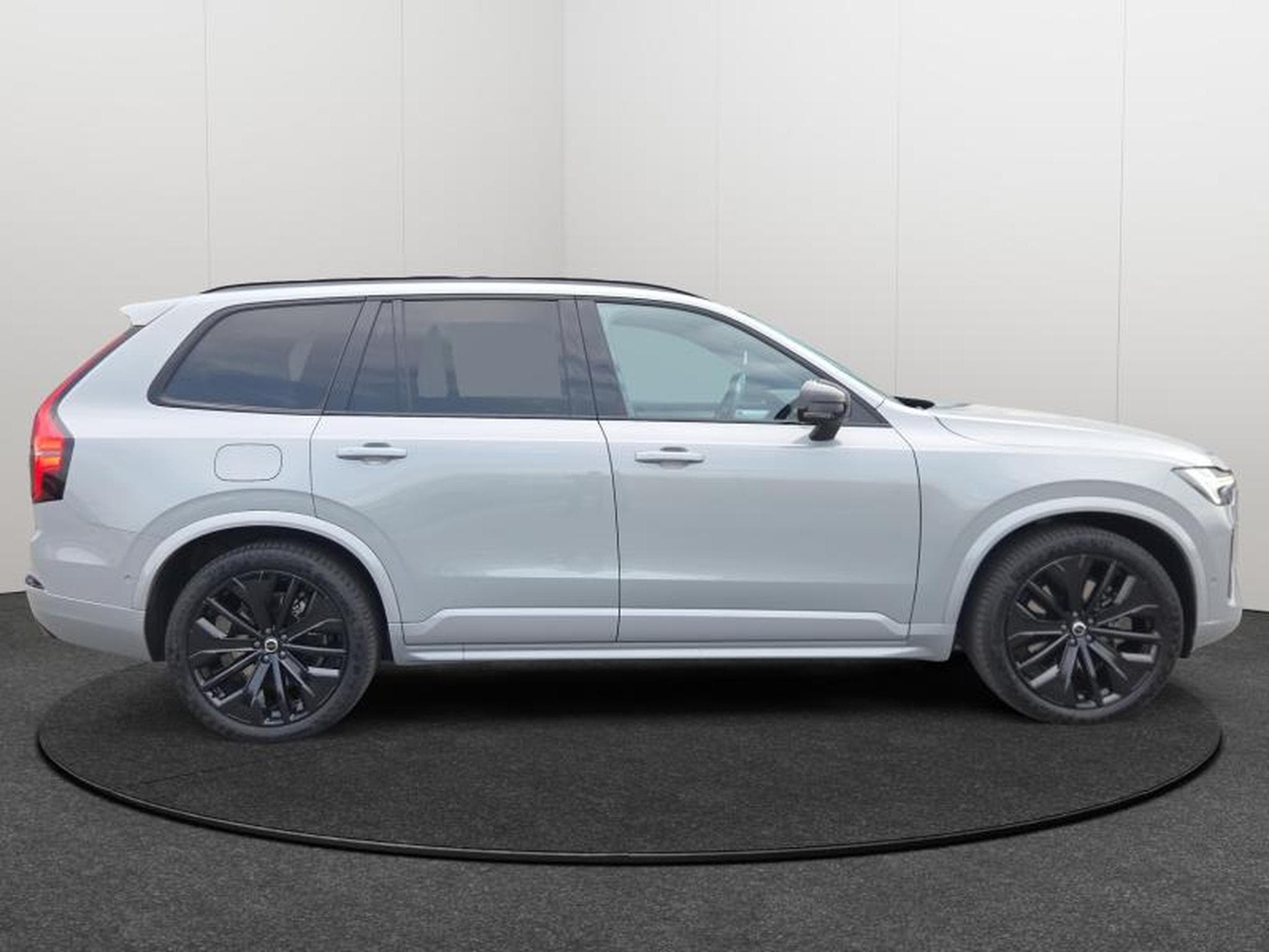 Volvo XC90 T8 AWD Ultra Black Edition 2027 / Hybride (2026) - Photo 6