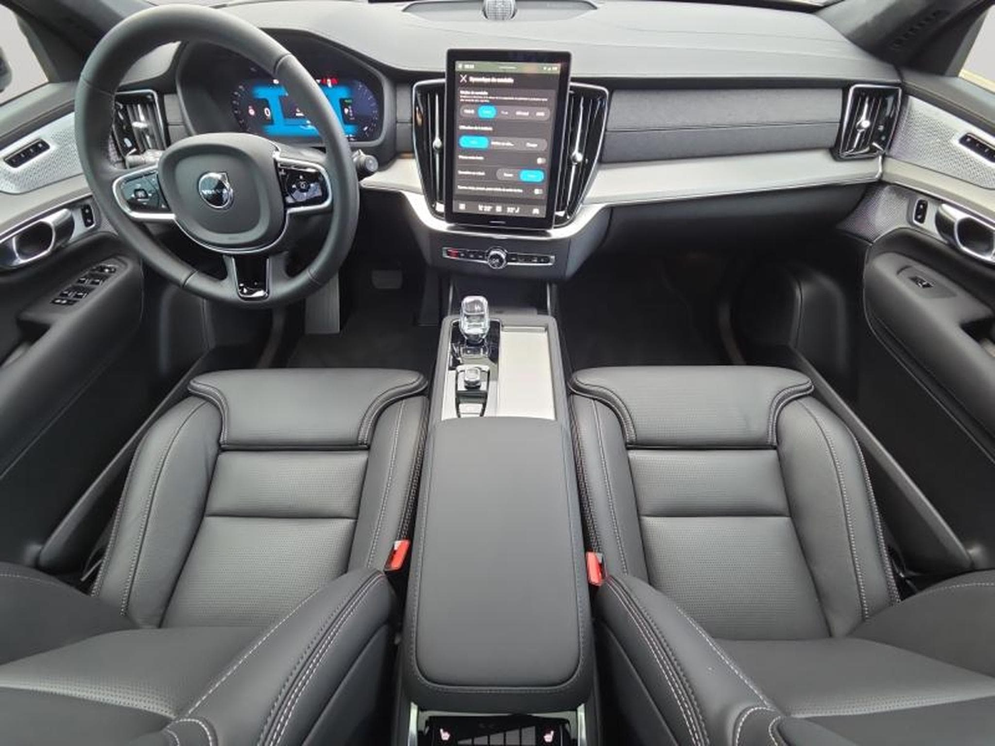 Volvo XC90 T8 AWD Ultra Black Edition 2027 / Hybride (2026) - Photo 10