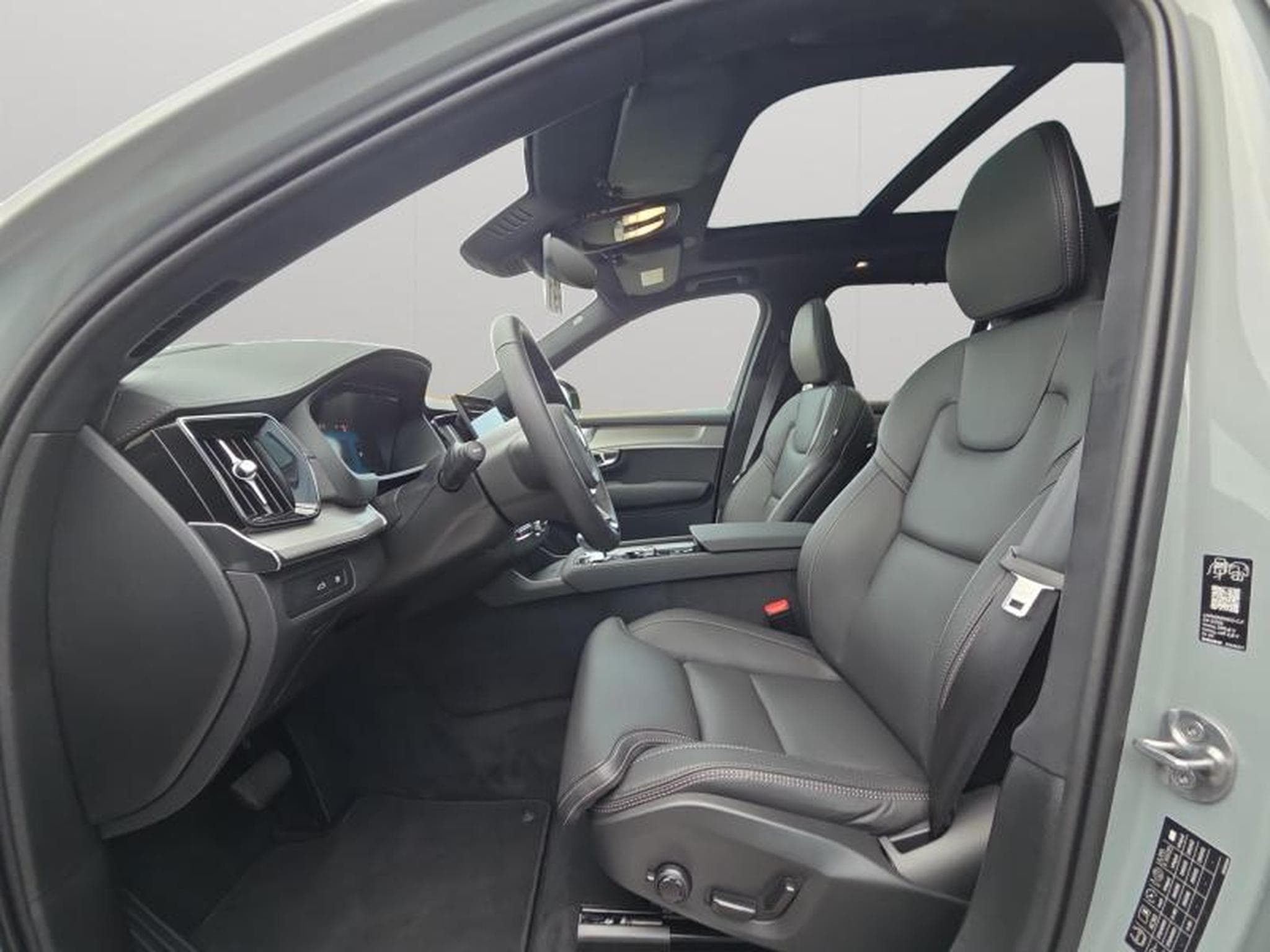 Volvo XC90 T8 AWD Ultra Black Edition 2027 / Hybride (2026) - Photo 9