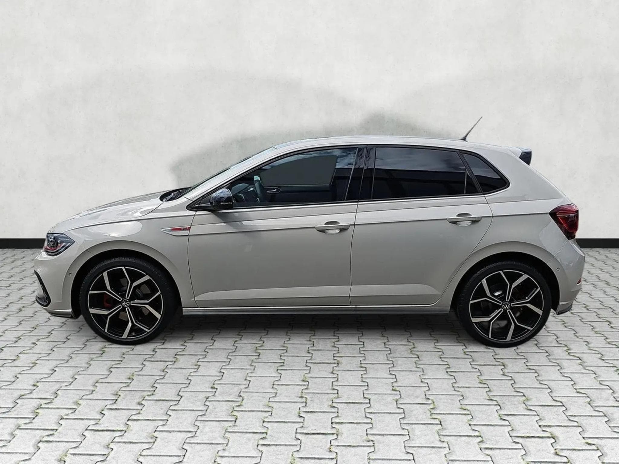 VW Polo GTI 2.0 TSI DSG7 152kW-207CV - Jantes 18" - (2026) - Photo 4