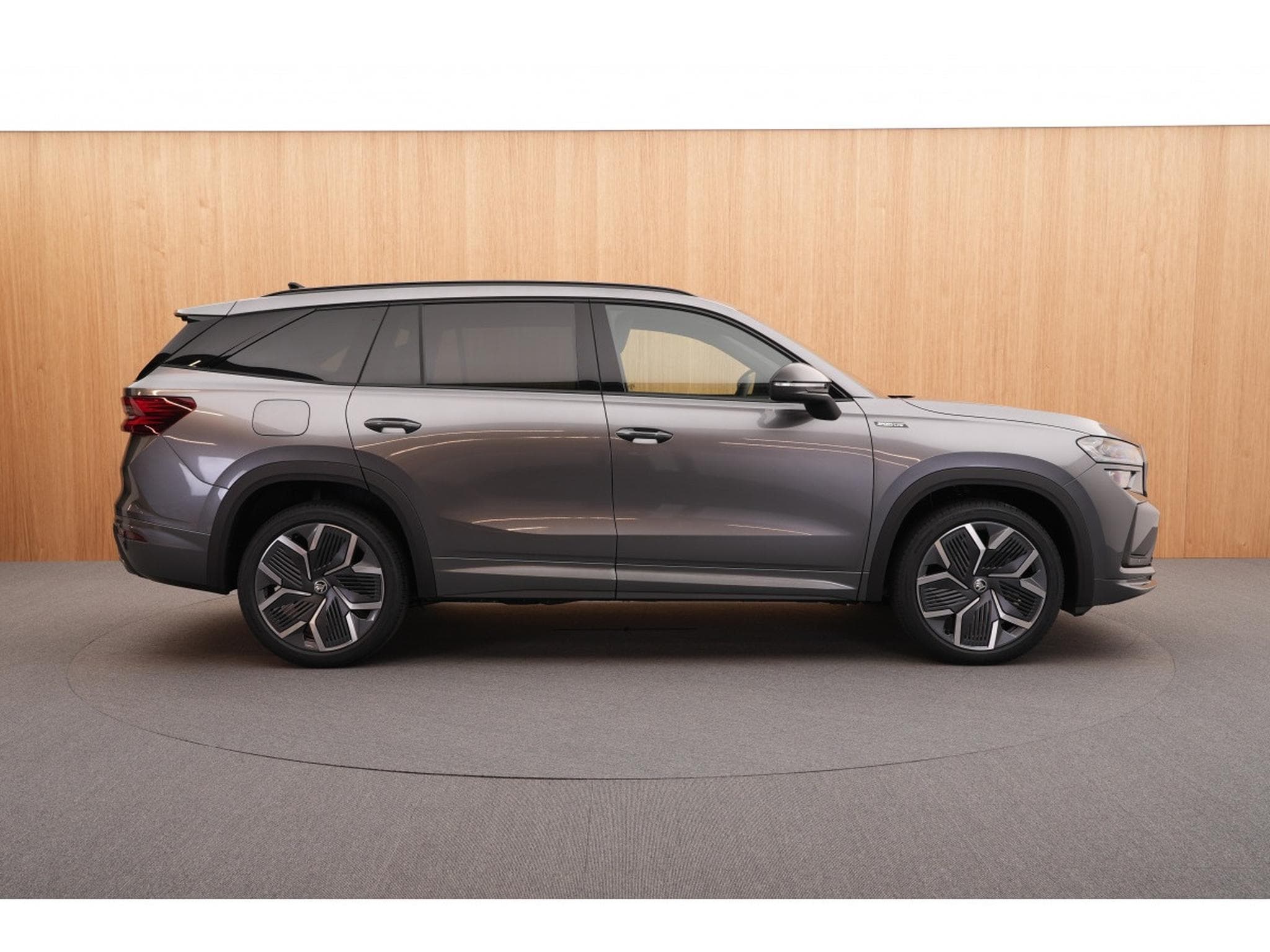 Skoda Kodiaq Sportline 2.0 TDI DSG - 110KW-150CV - Attelage - (2025) - Photo 5