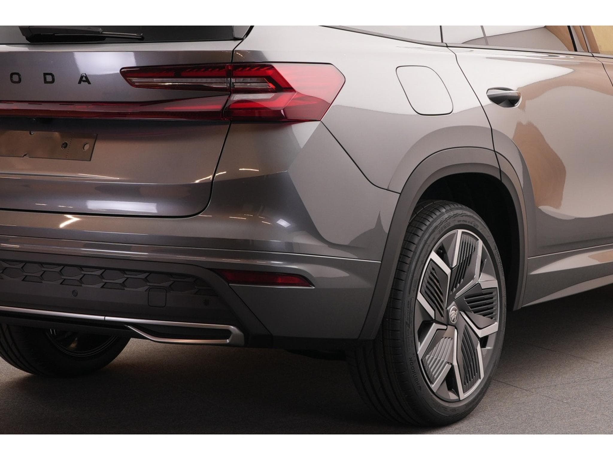 Skoda Kodiaq Sportline 2.0 TDI DSG - 110KW-150CV - Attelage - (2025) - Photo 12