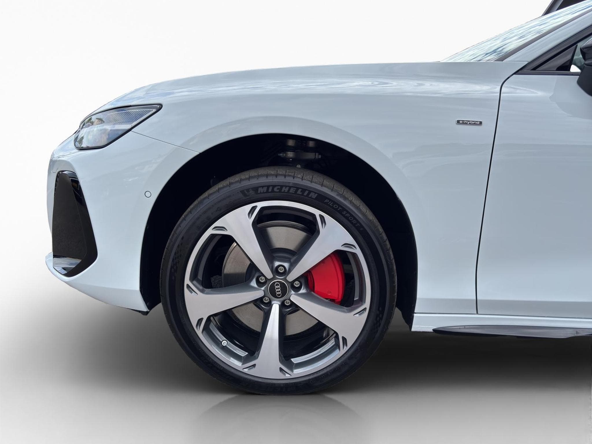 Audi A6 Avant e-hybrid quattro 270 kW (2026) - Foto 8