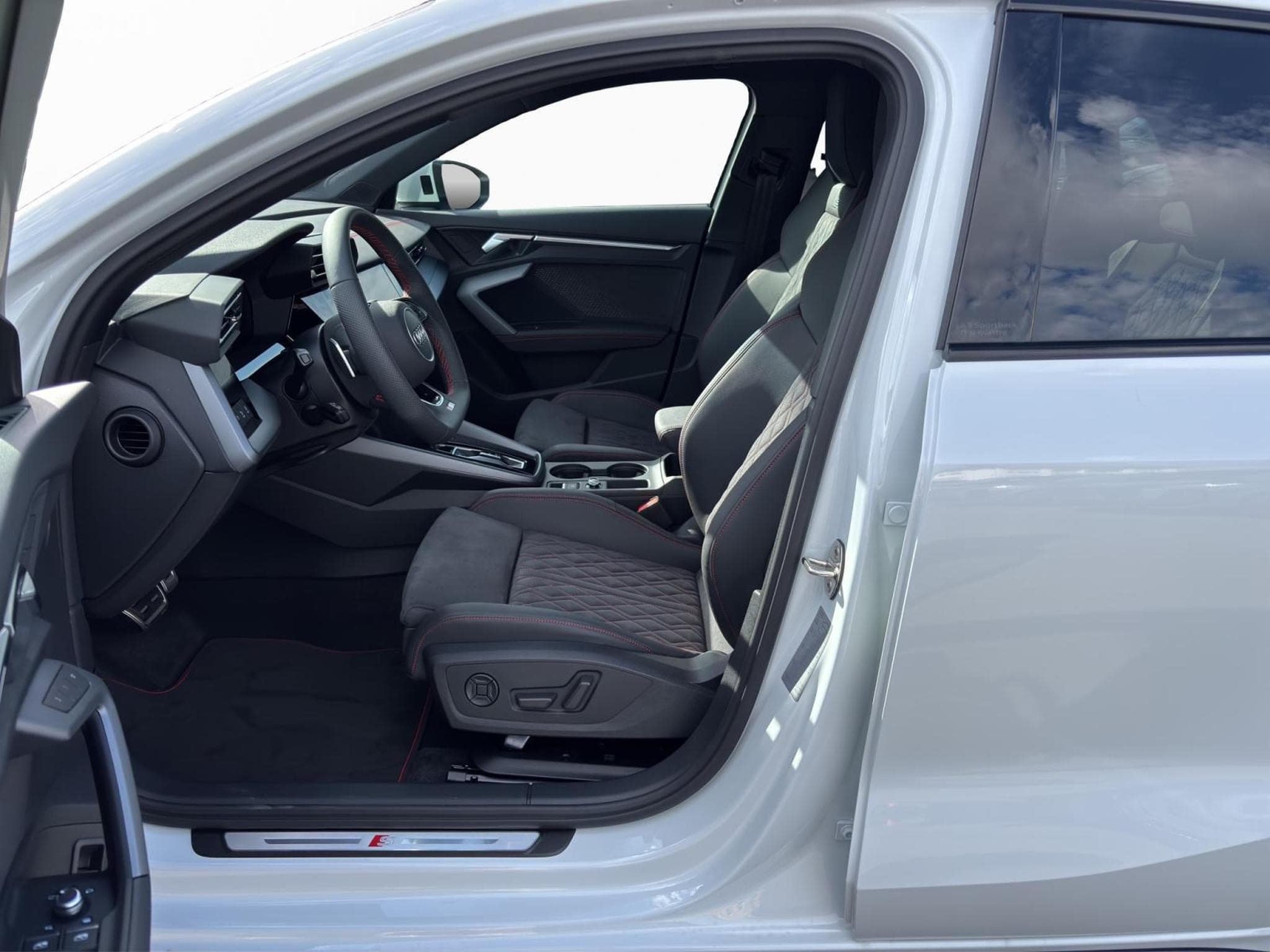 Audi A3 S line (2026) - Foto 9