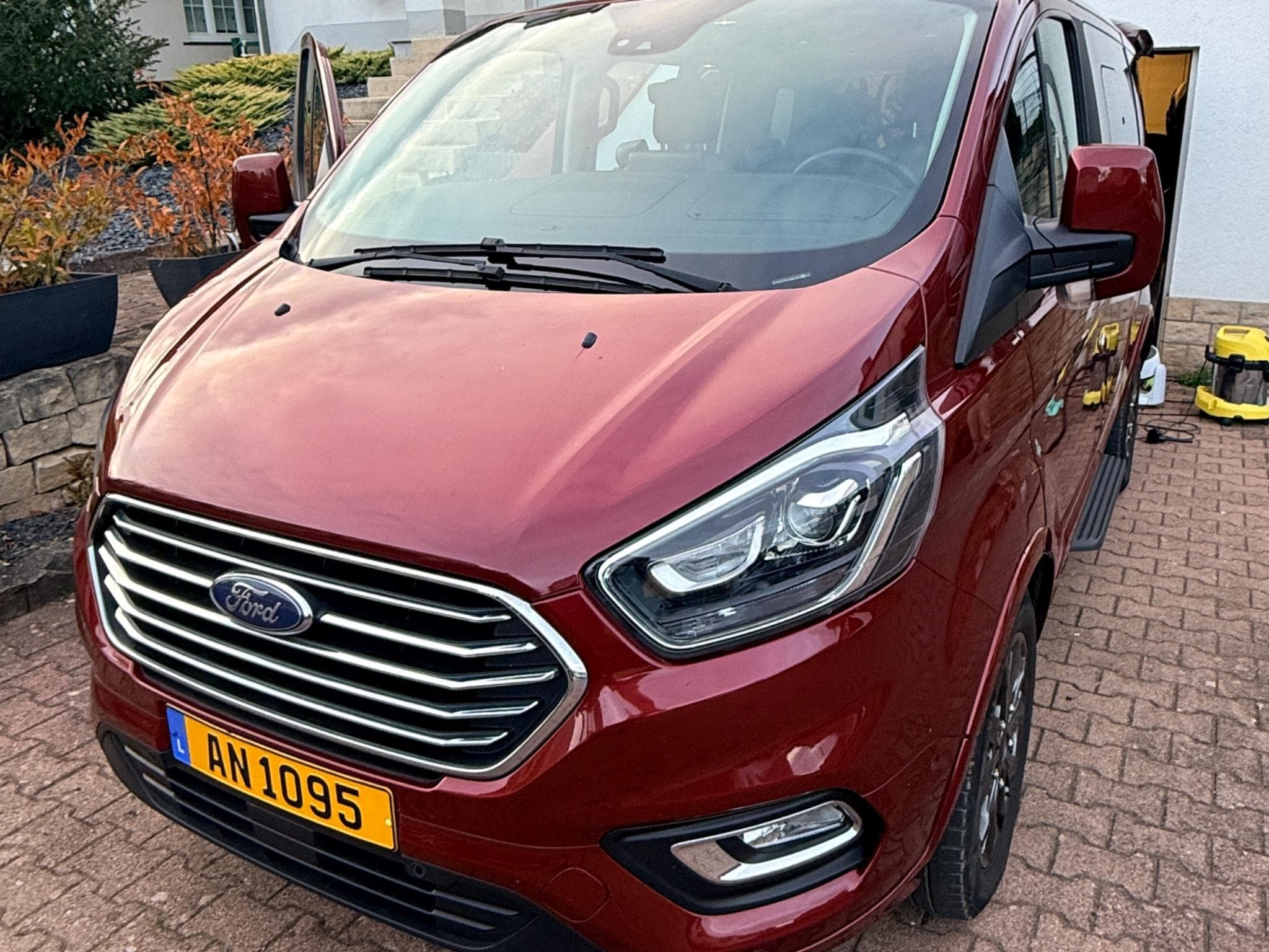 Ford Tourneo Custom titanium X (2020) - Photo 1