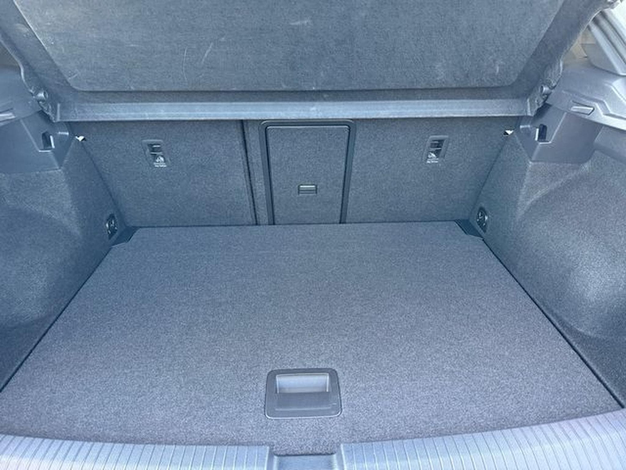 VW T-Roc T-Roc R-Line 4Motion (2024) - Photo 14