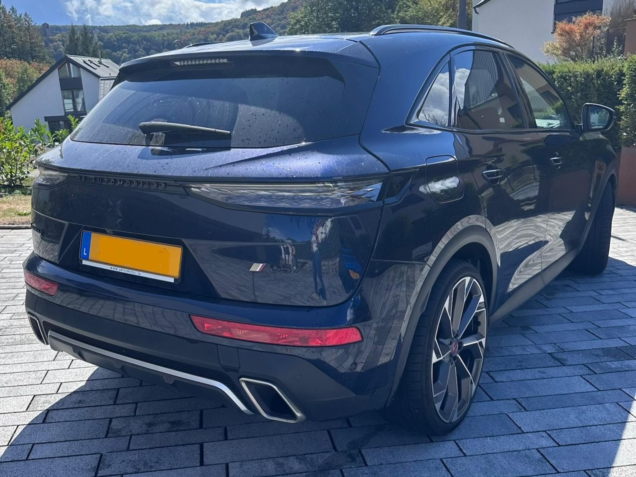 DS Automobiles DS7 Performance line 360 cv 4x4 (2023) - Photo 2